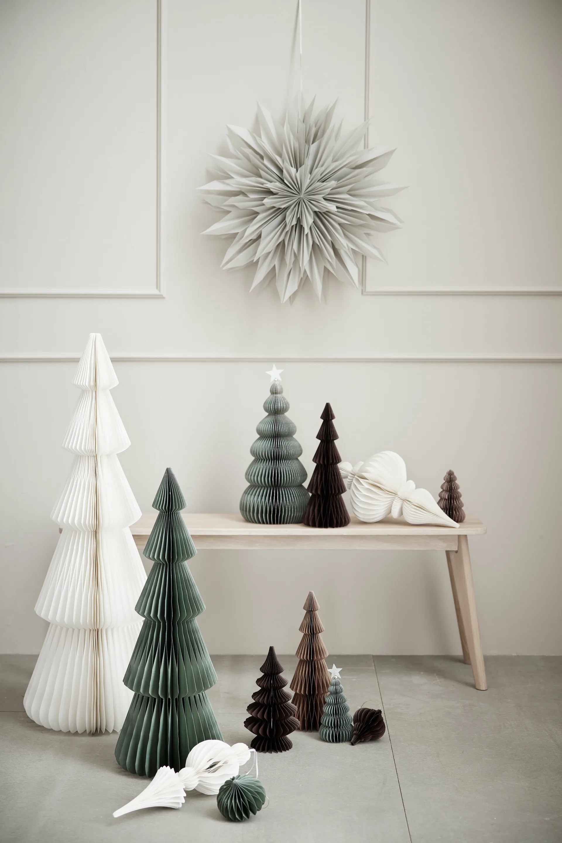 Gwiazda dekoracyjna Palisia Ø60 cm, Light grey Lene Bjerre