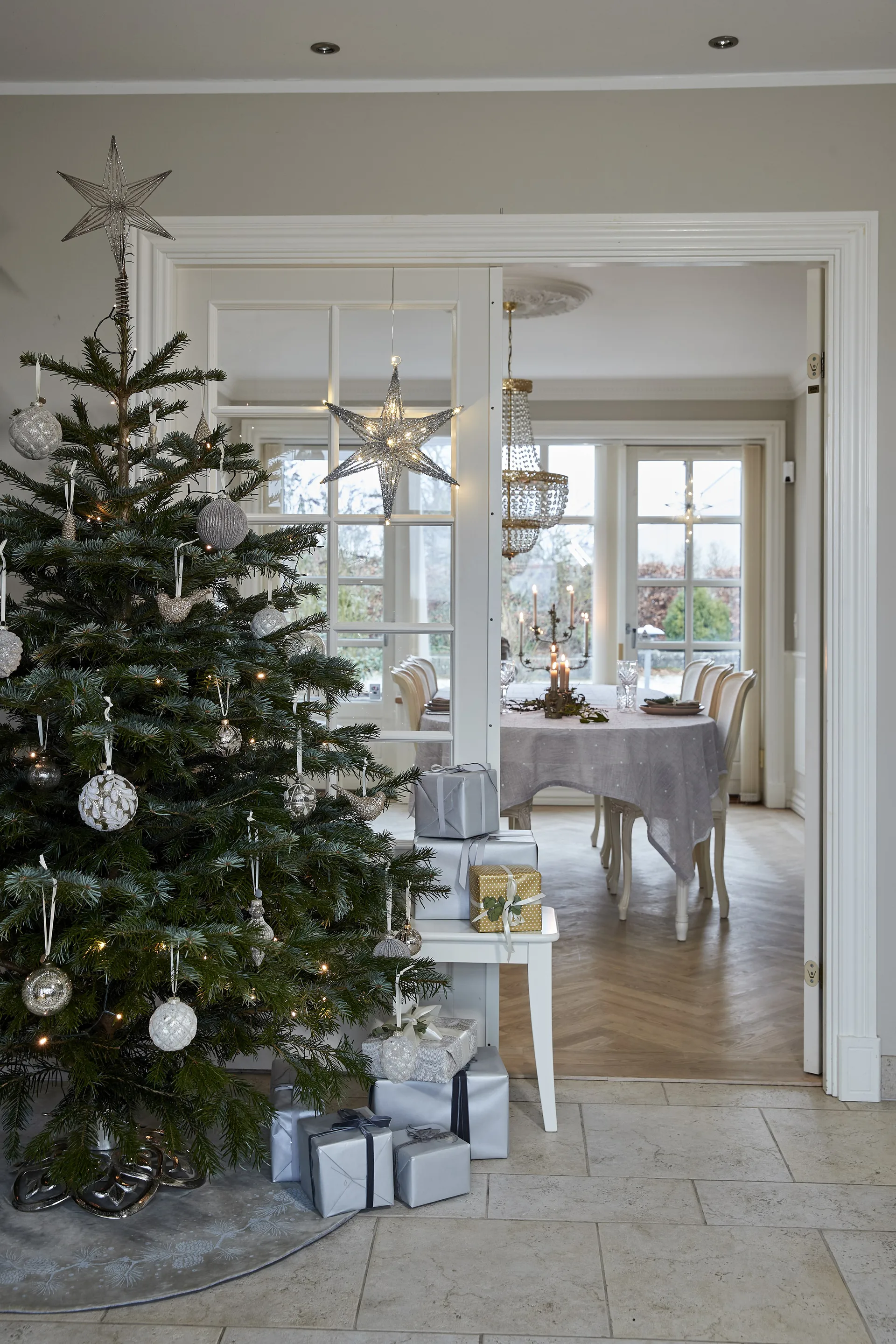 Norille bombka kratki Ø8 cm, Antique brown Lene Bjerre