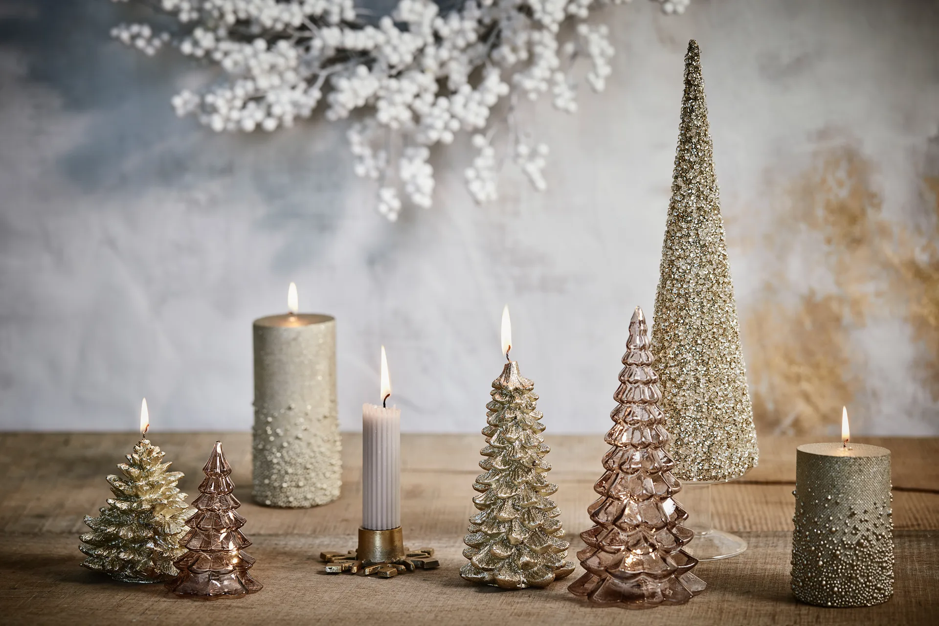 Świecznik Caville płatek śniegu 9,5 cm, light gold Lene Bjerre