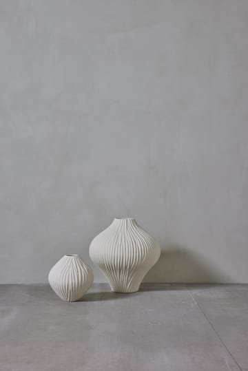Wazon dekoracyjny Esmia 34,5 cm - Off white - Lene Bjerre