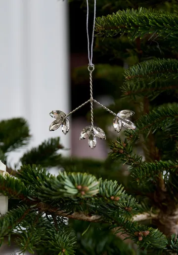 Zawieszka dekoracyjna Ada ornament - Srebrny, 5x4x10 cm - Lene Bjerre