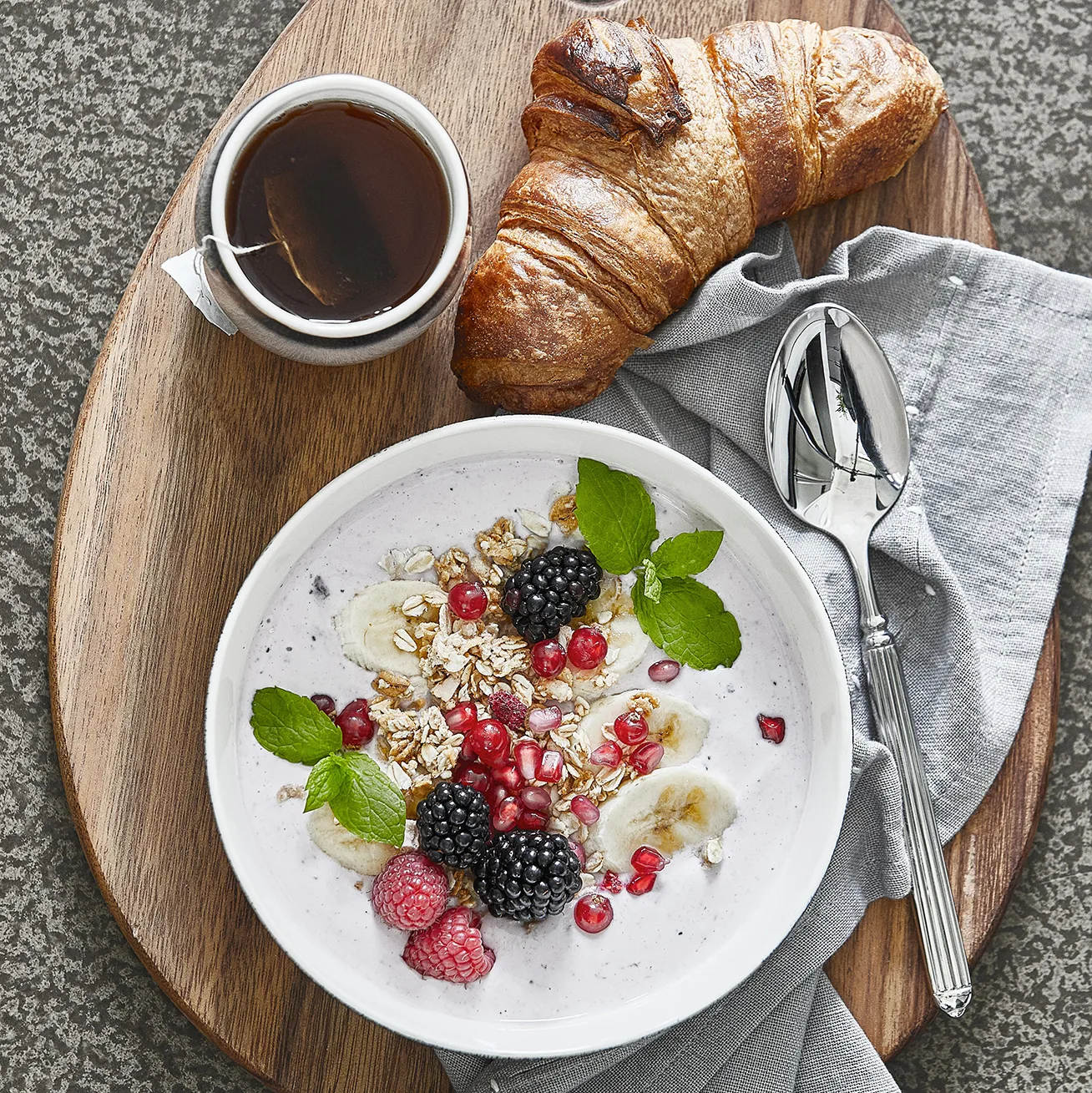 Zestaw do haftowania Amelia, 16 części Lene Bjerre