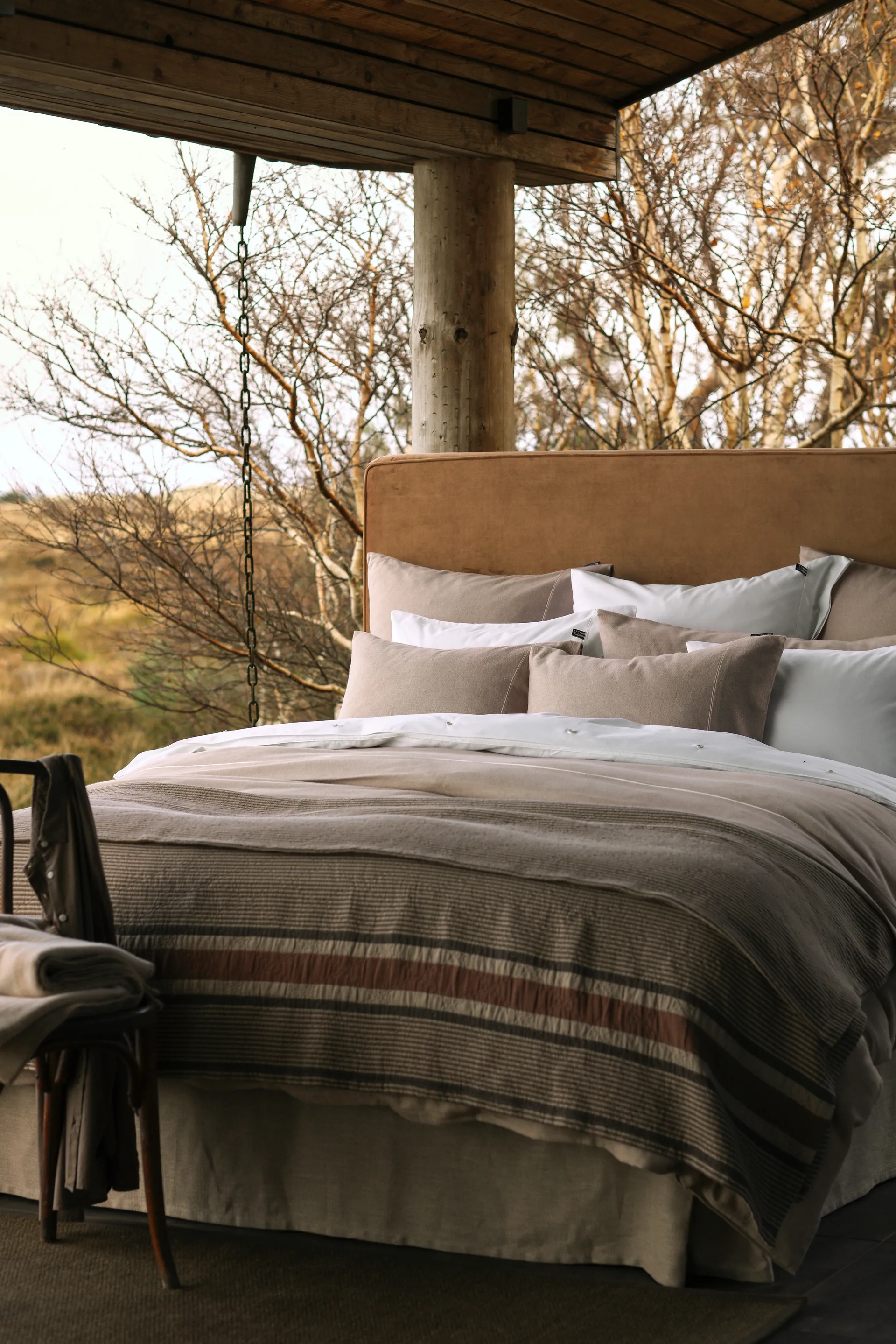 Narzuta Side Striped Soft Quilted 60x260 cm, Beżowy Lexington