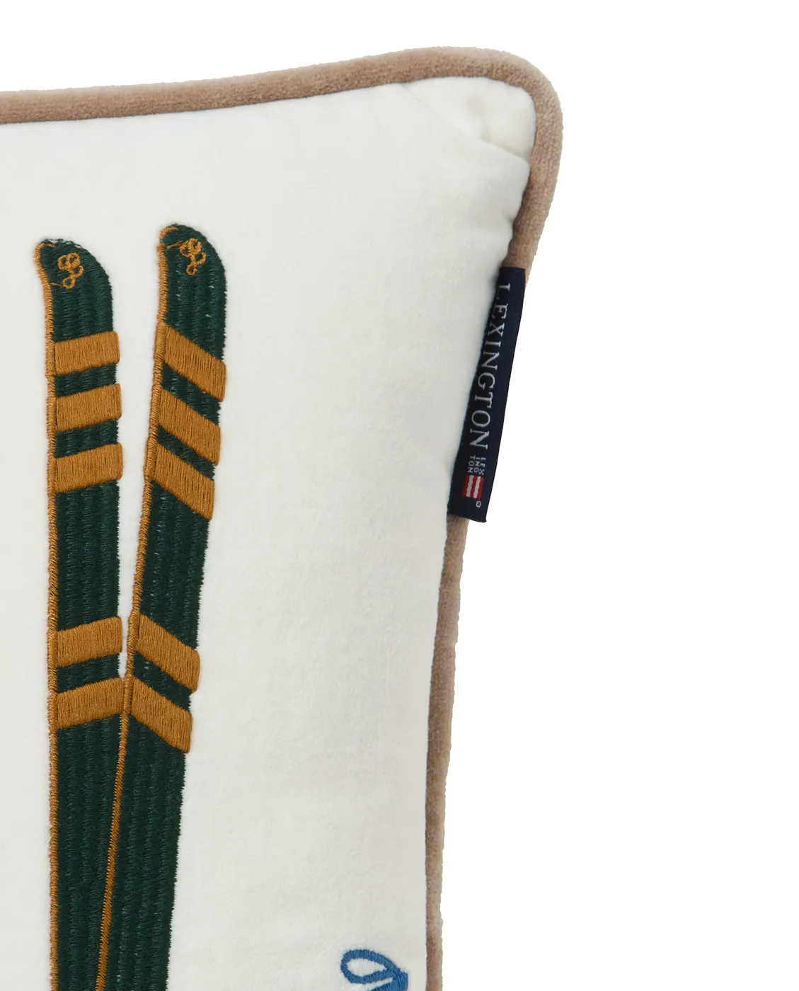 Poduszka Skis and Poles z ekologicznej bawełnianej welury 30x40 cm, White-multi Lexington