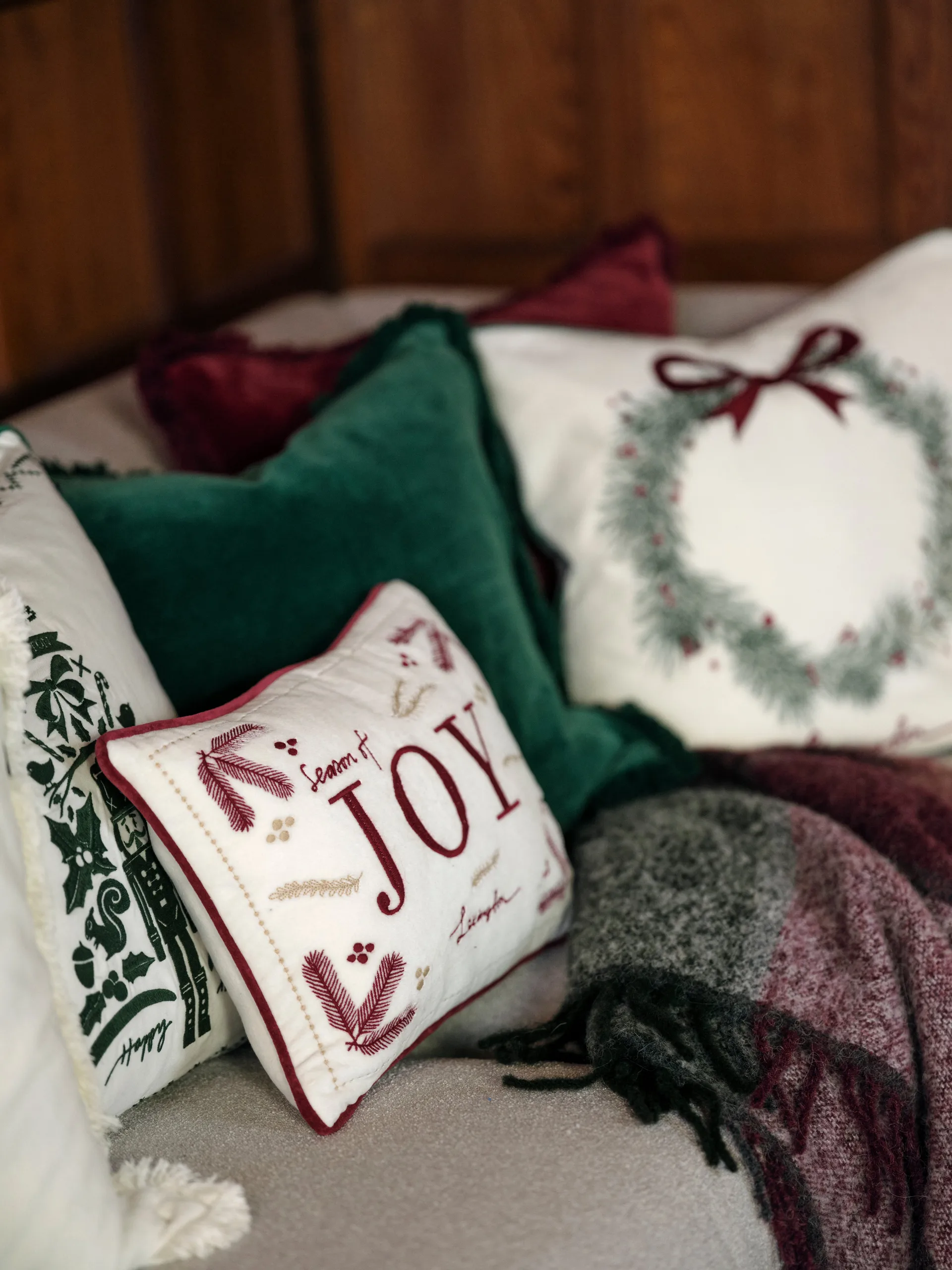 Poszewka na poduszkę Organic Cotton Velvet Fringe 50x50 cm, Zielona Lexington