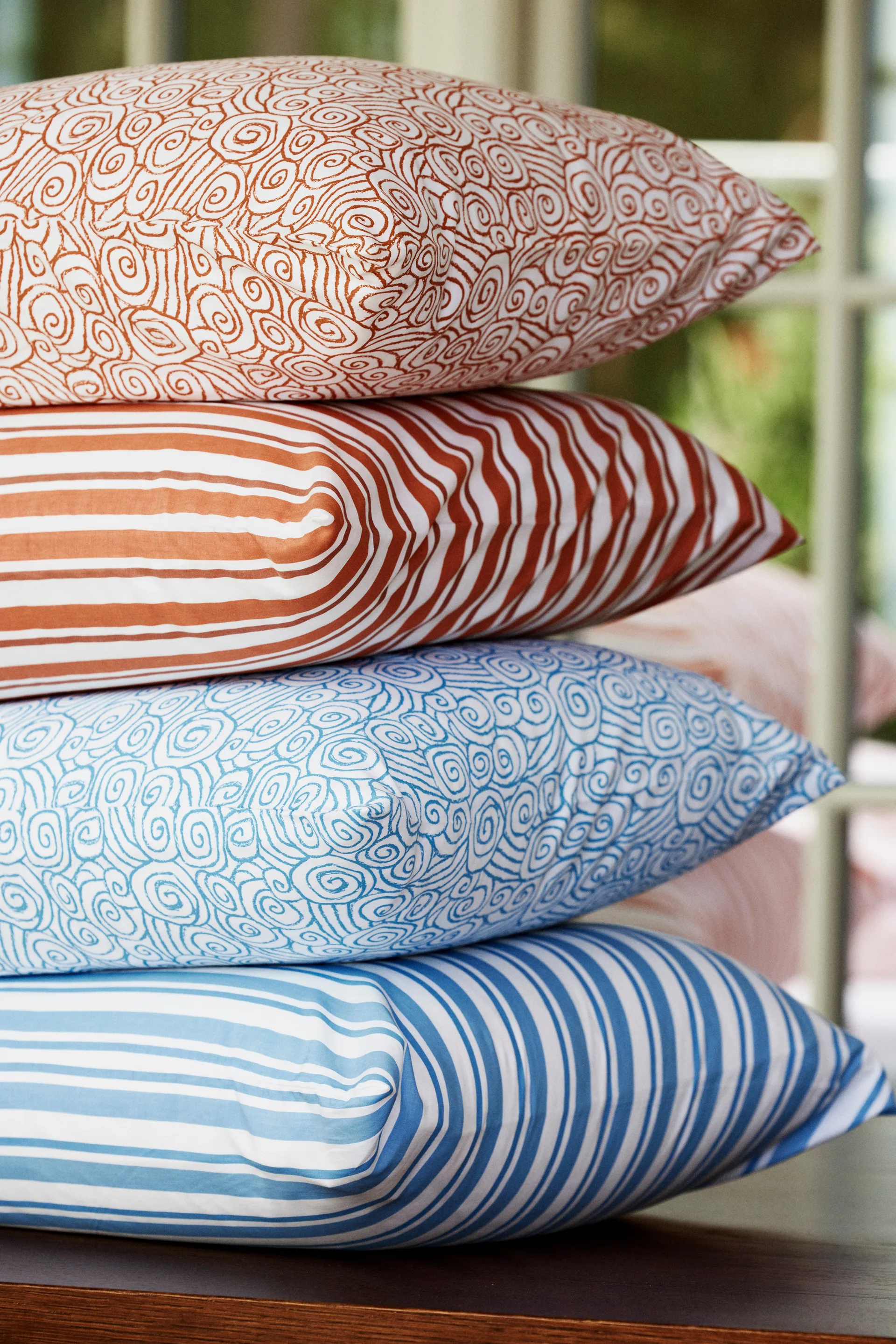 Poszewka na poduszkę Striped Cotton Poplin 50x60 cm, White-Blue Lexington