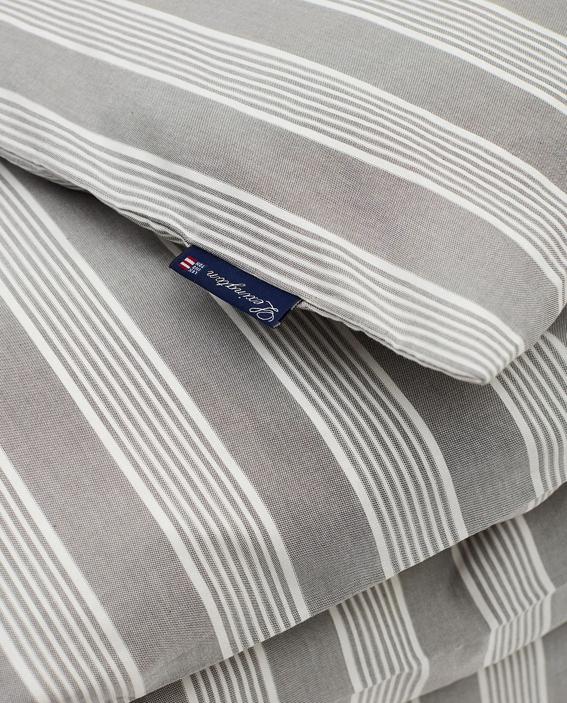 Poszewka Striped Lyocell Cotton 150x210 cm, Gray-white Lexington
