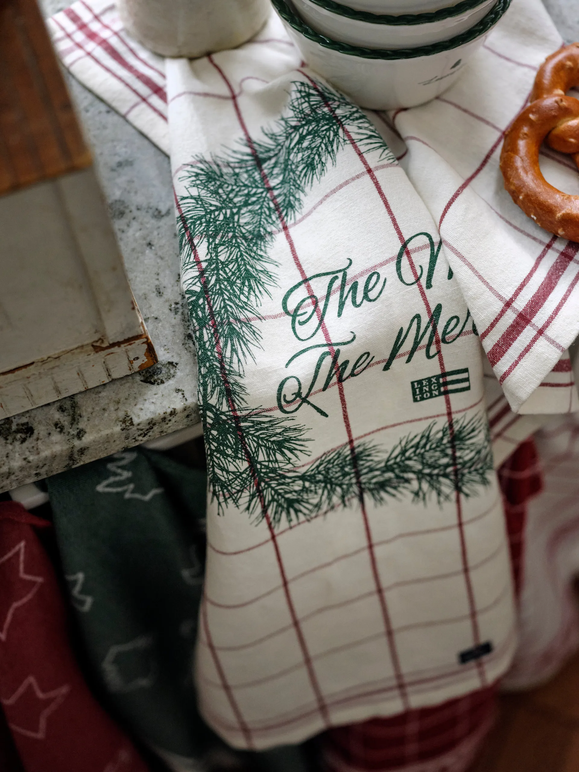 Ręcznik kuchenny The Merrier 50x70 cm, Biało-czerwono-zielony Lexington