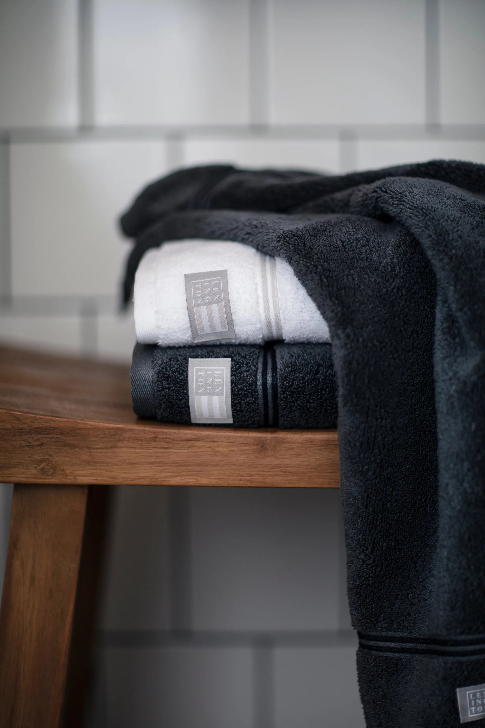 Ręcznik Lexington Hotel 70x130 cm, Szaro-ciemnoszary Lexington