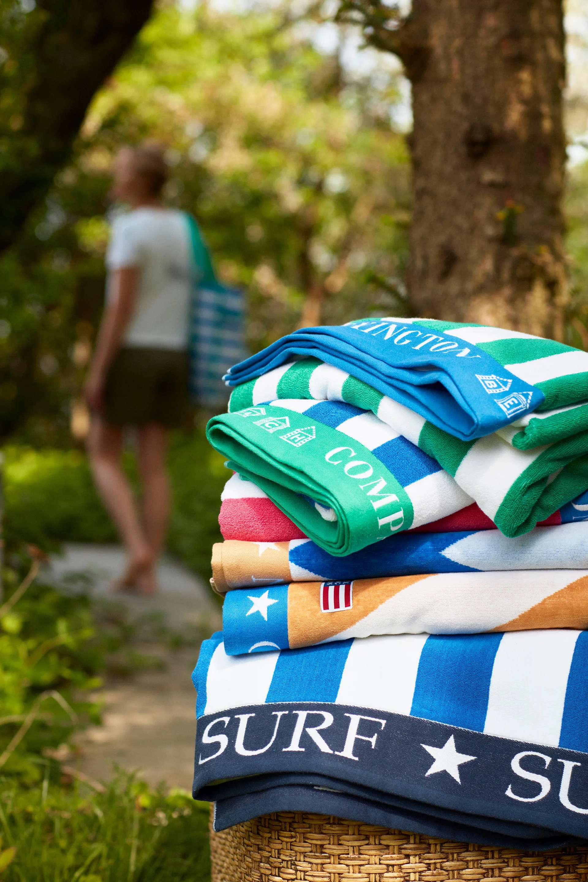 Striped Family ręcznik plażowy 200x180 cm, Niebieski-biały Lexington