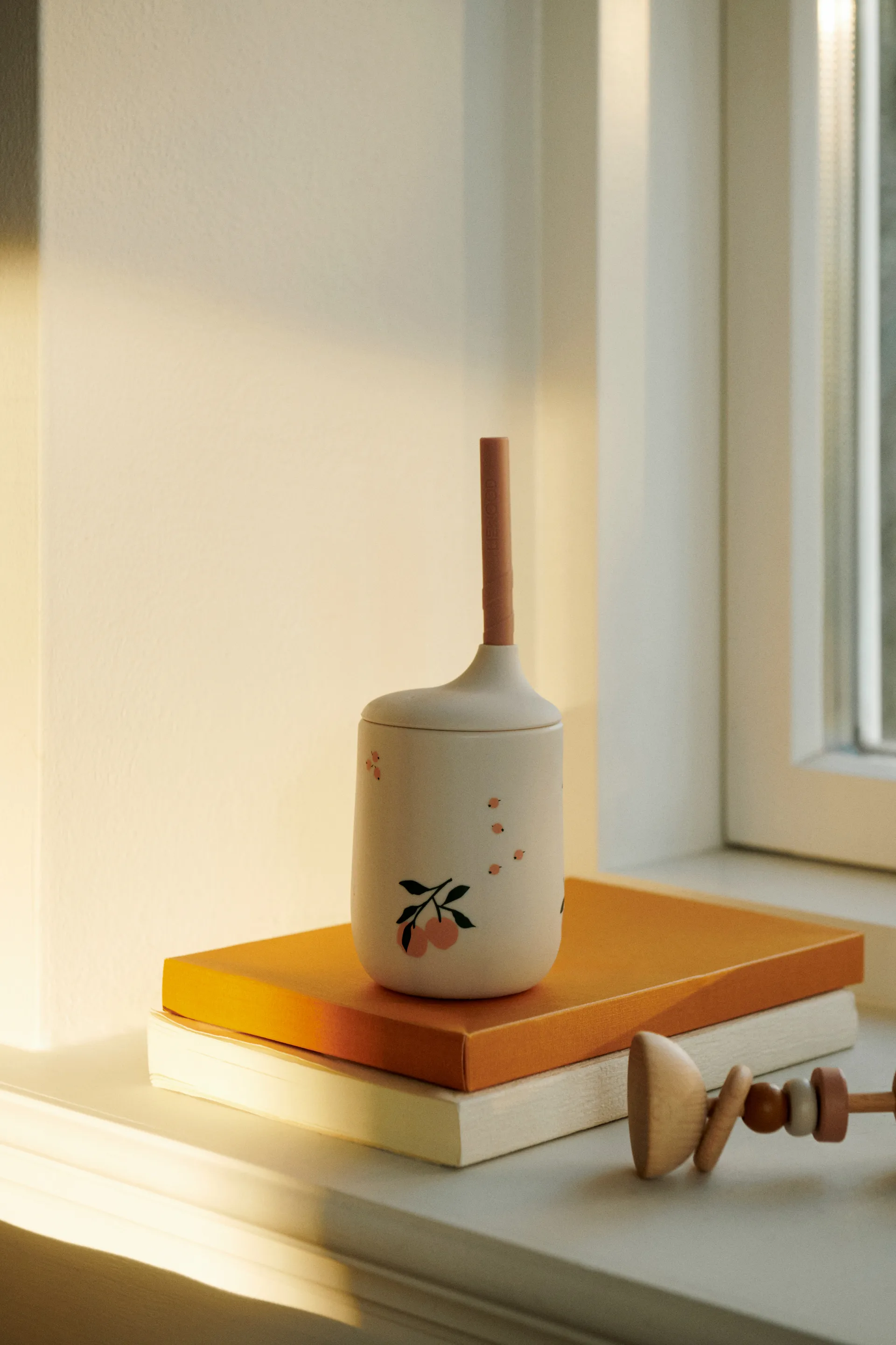 Ellis printed sippy cup kubek niekapek ze słomką 230 ml, Peach-Sea shell mix Liewood