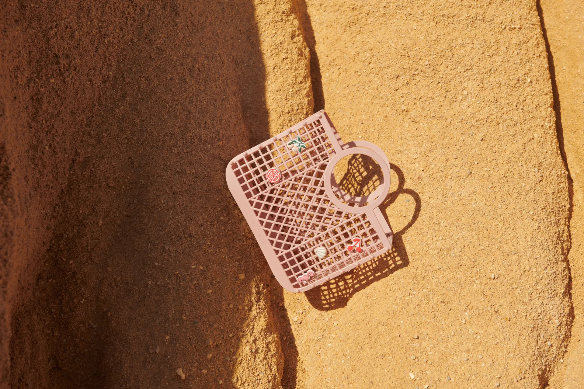 Koszyk Samantha z zawieszkami, Rose Liewood