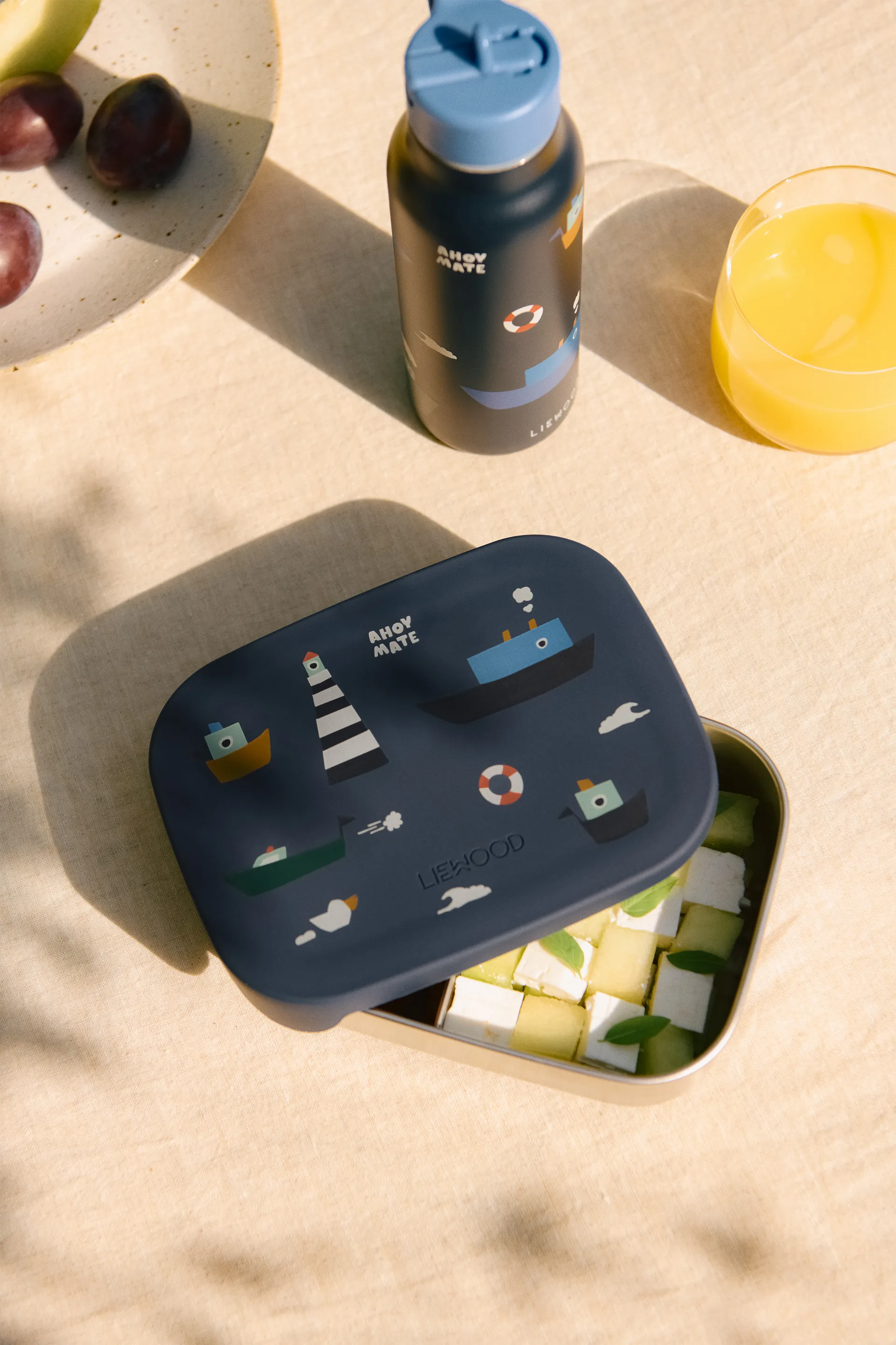 Pojemnik na lunch Arthur 13,5x17 cm, Sailing-classic navy Liewood