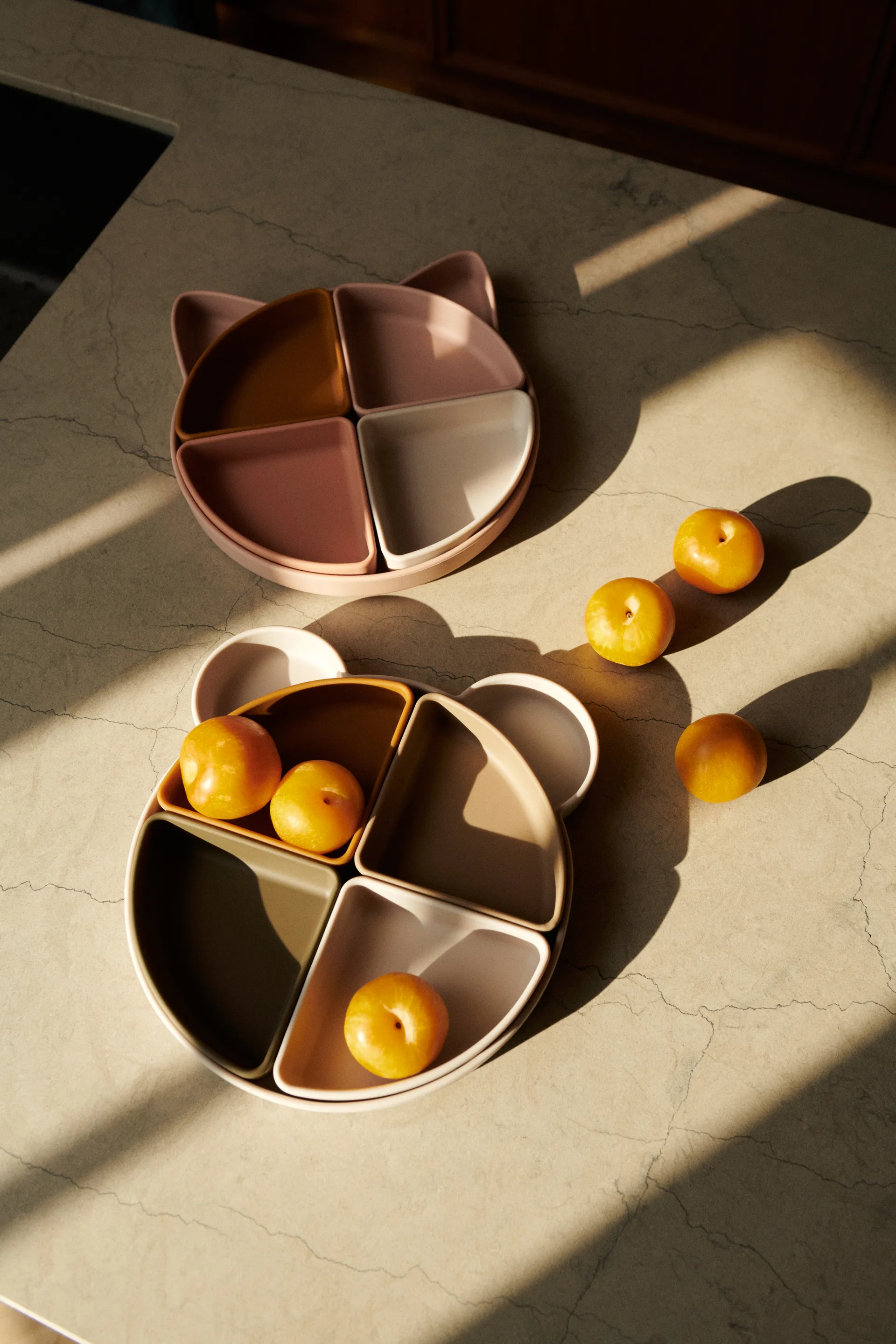 Talerz dziecięcy + 4 miski Arne, Mr bear sandy multi mix Liewood