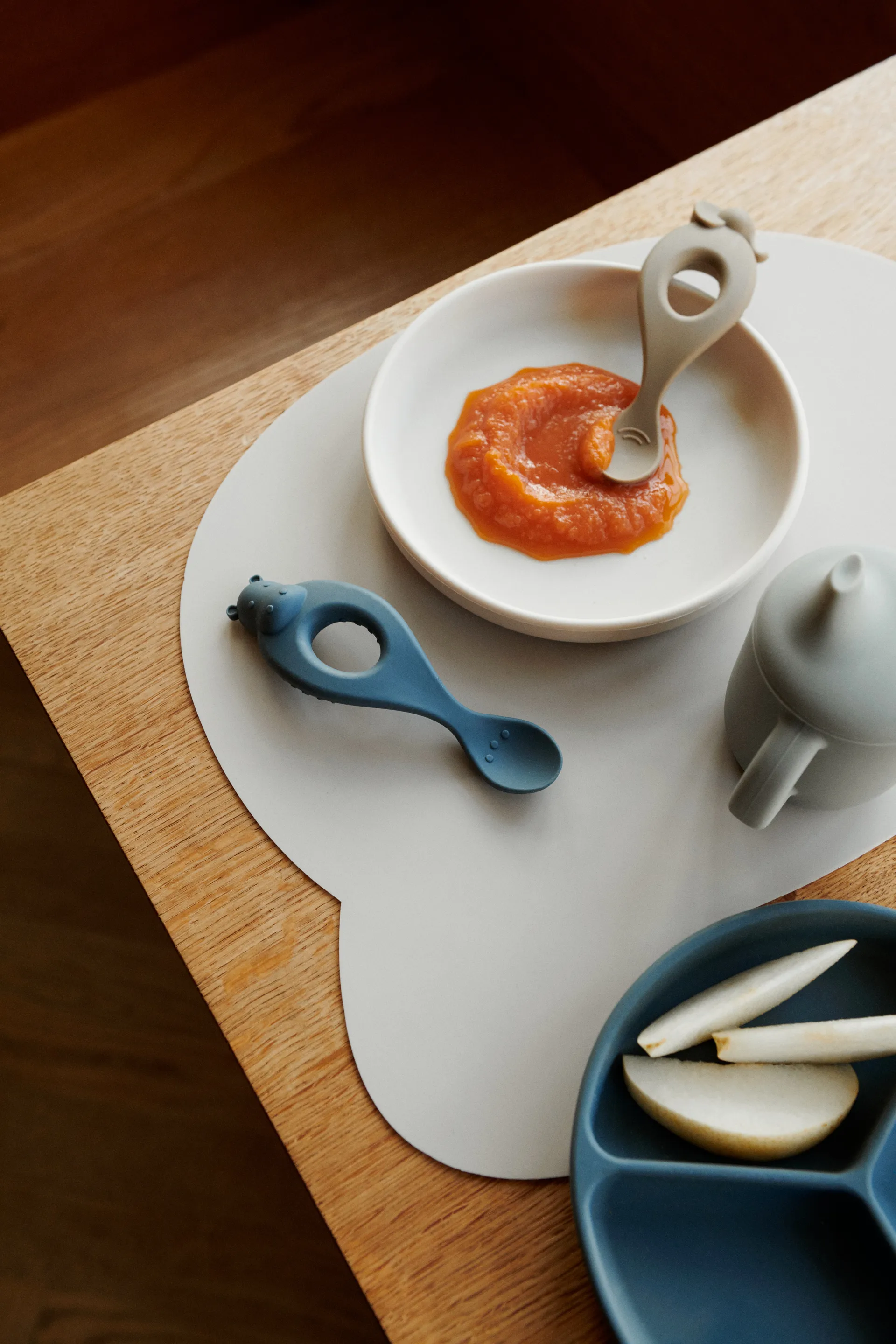 Talerz dziecięcy Stacy 2-szt., Sea blue-Whale blue Liewood