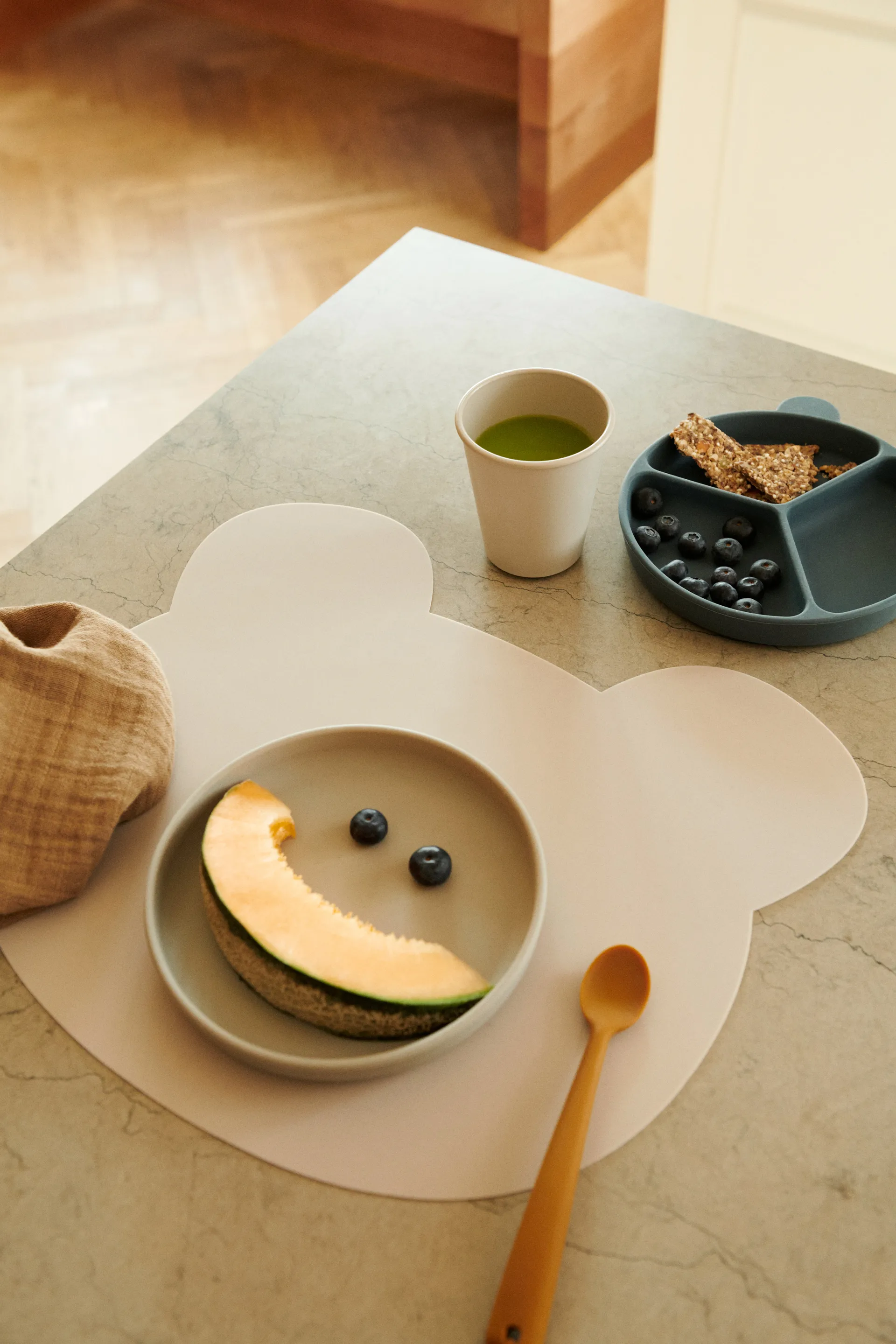 Talerz dziecięcy Stacy 2-szt., Sea blue-Whale blue Liewood