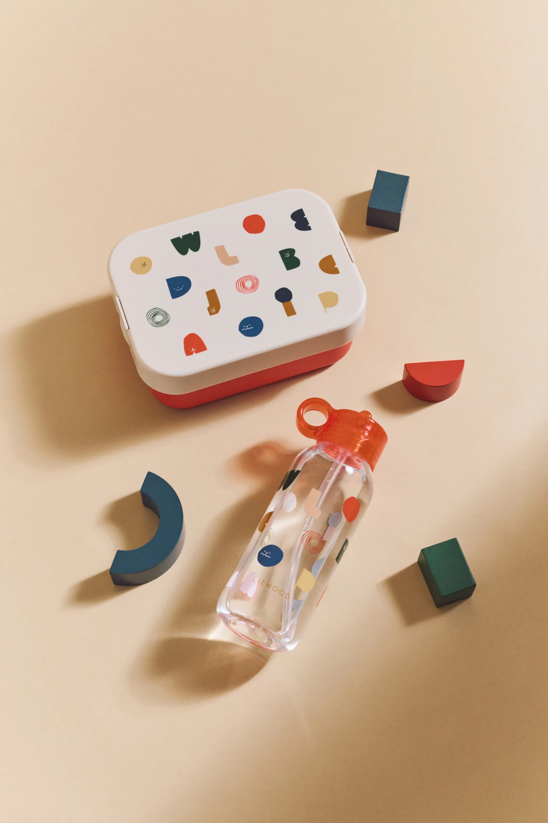 Zestaw pudełek śniadaniowych z nadrukiem Chelsey, 2 części, Characters-Sandy Liewood