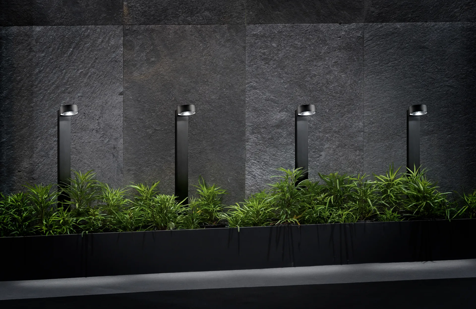 Oświetlenie zewnętrzne Orbit Garden Mini, Czarny Light-Point