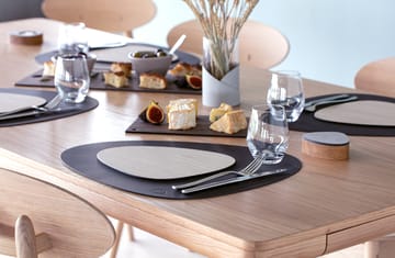 Cut & Serve deska do krojenia w kształcie łuku S - Jesion - LIND DNA