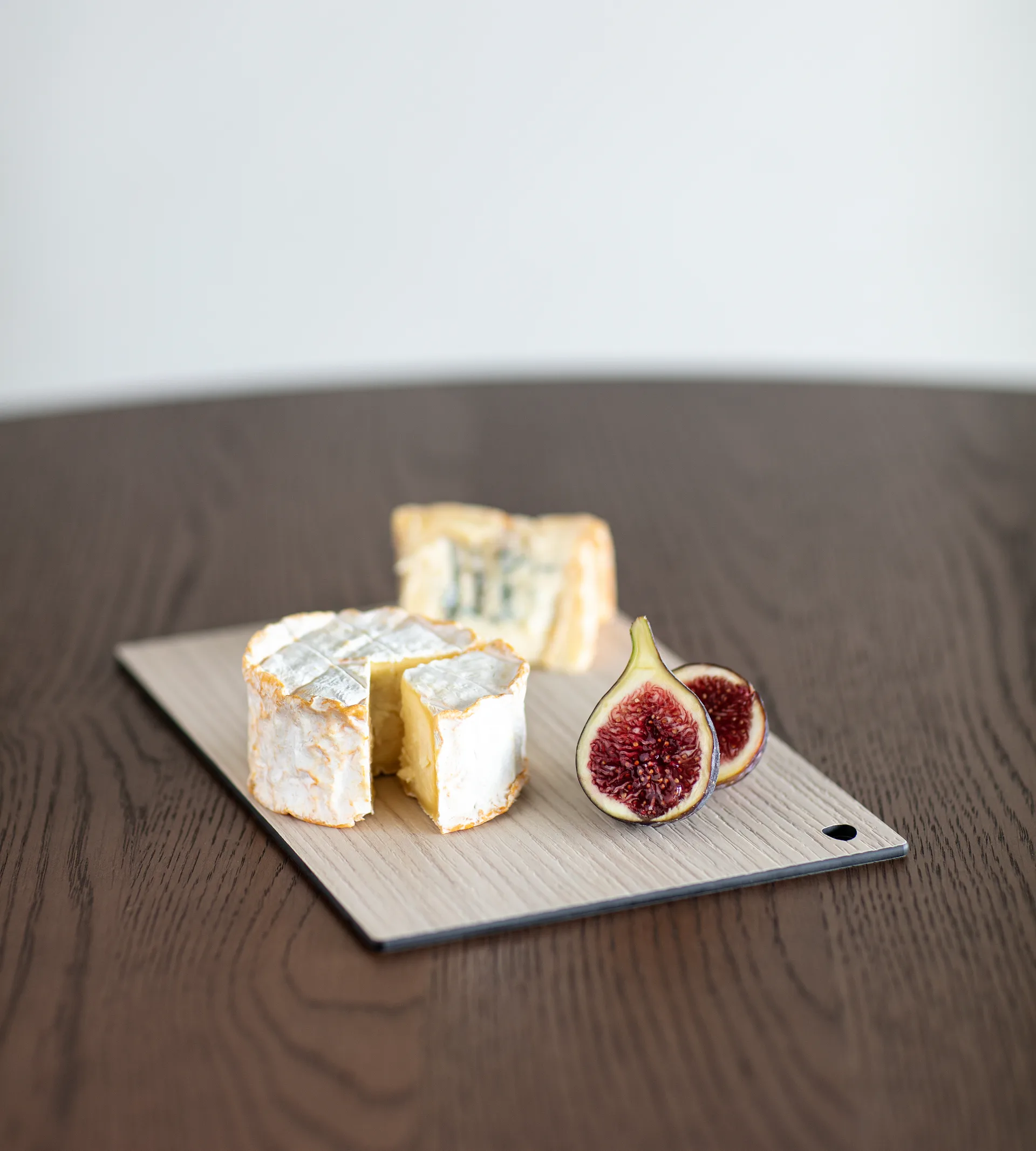 Cut & Serve kwadratowa deska do krojenia S, Jesion LIND DNA