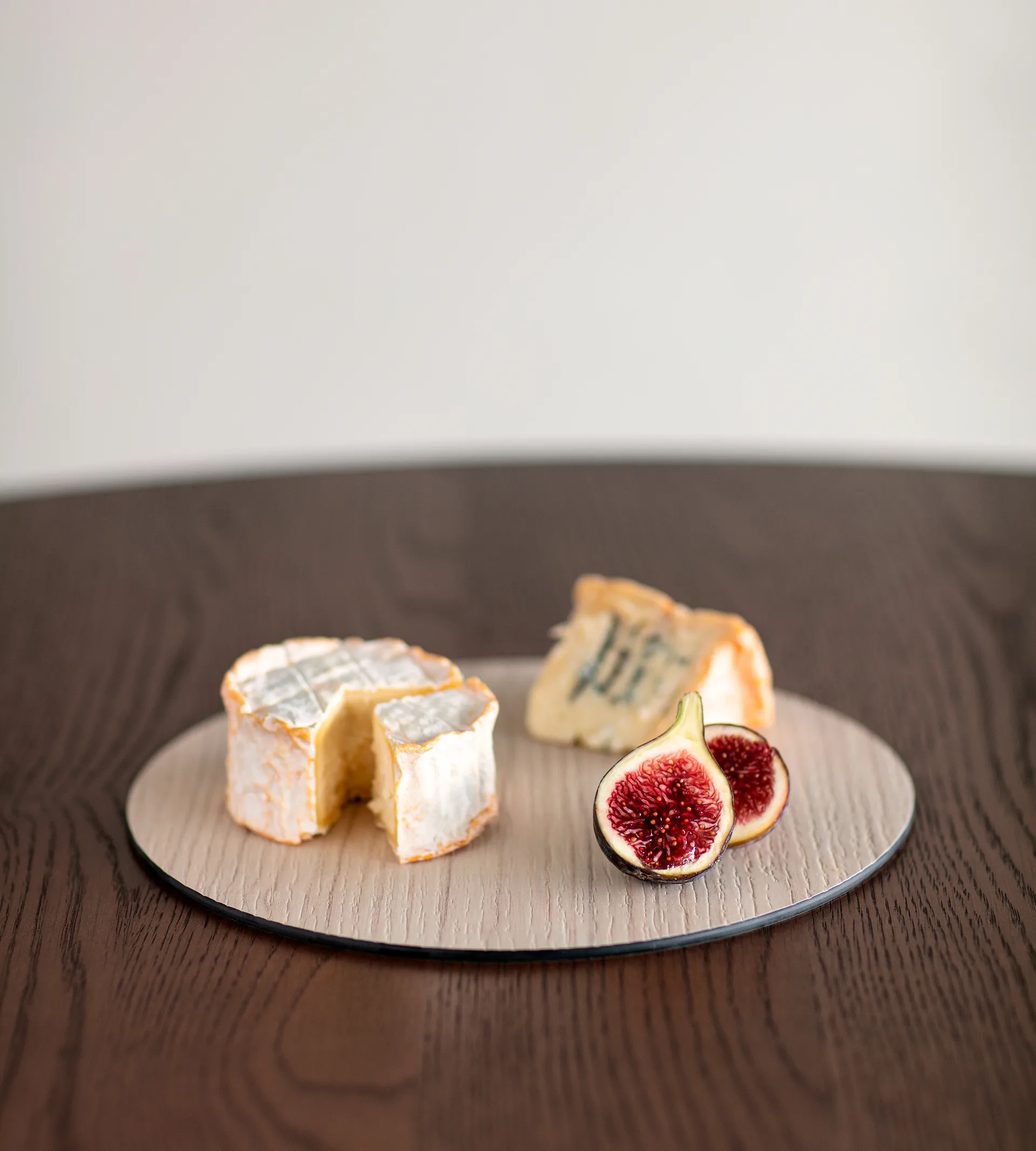 Cut & Serve okrągła deska do krojenia S, Jesion LIND DNA