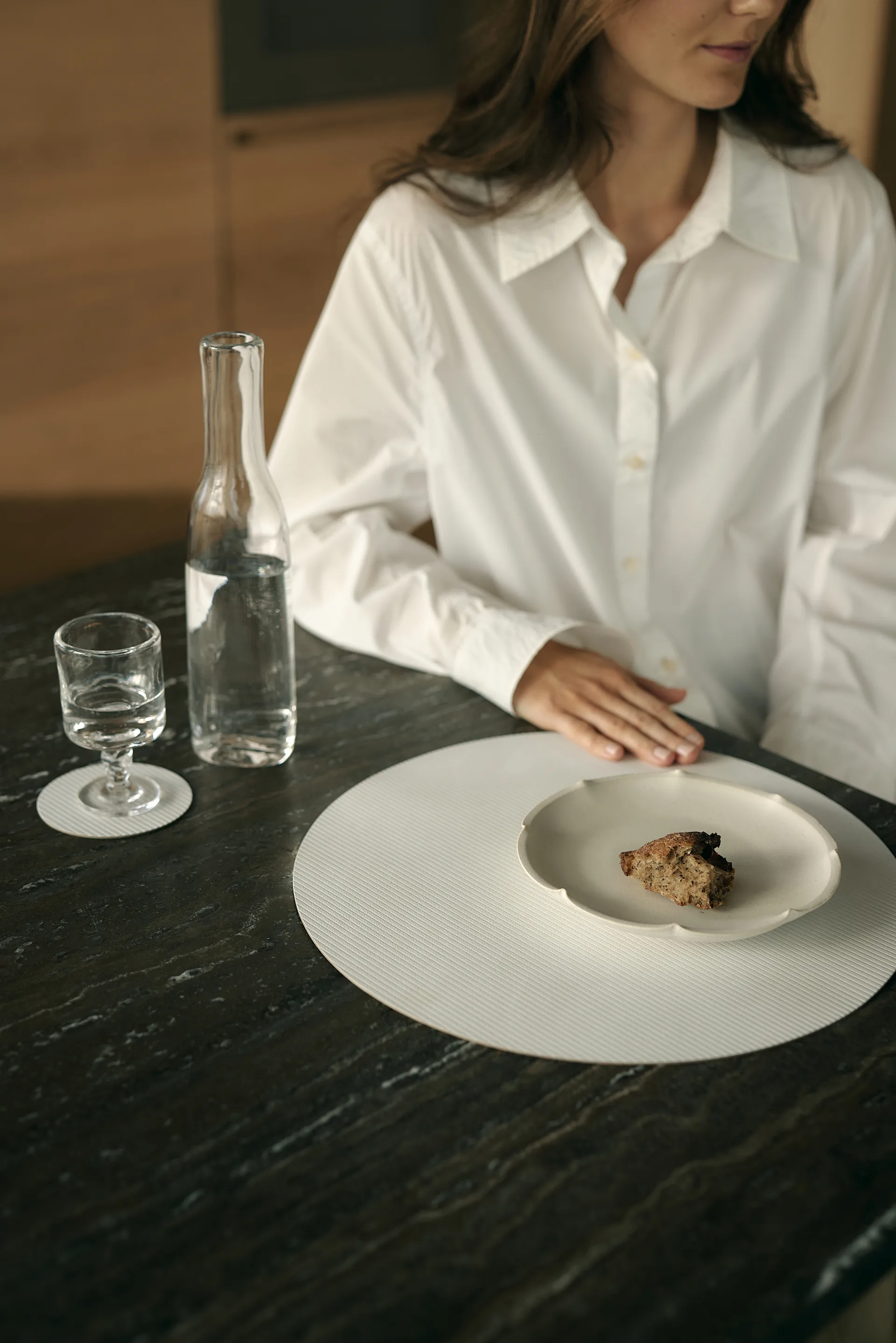 Podkładka na stół Corduroy, Pure white, circle, L LIND DNA