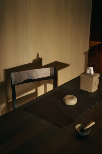 Podkładka na stół Corduroy square L - Black ink - LIND DNA