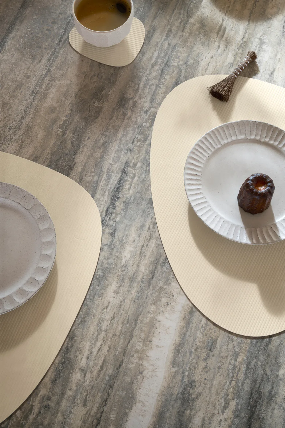 Podkładka pod szklankę Corduroy curve, Vanilla LIND DNA