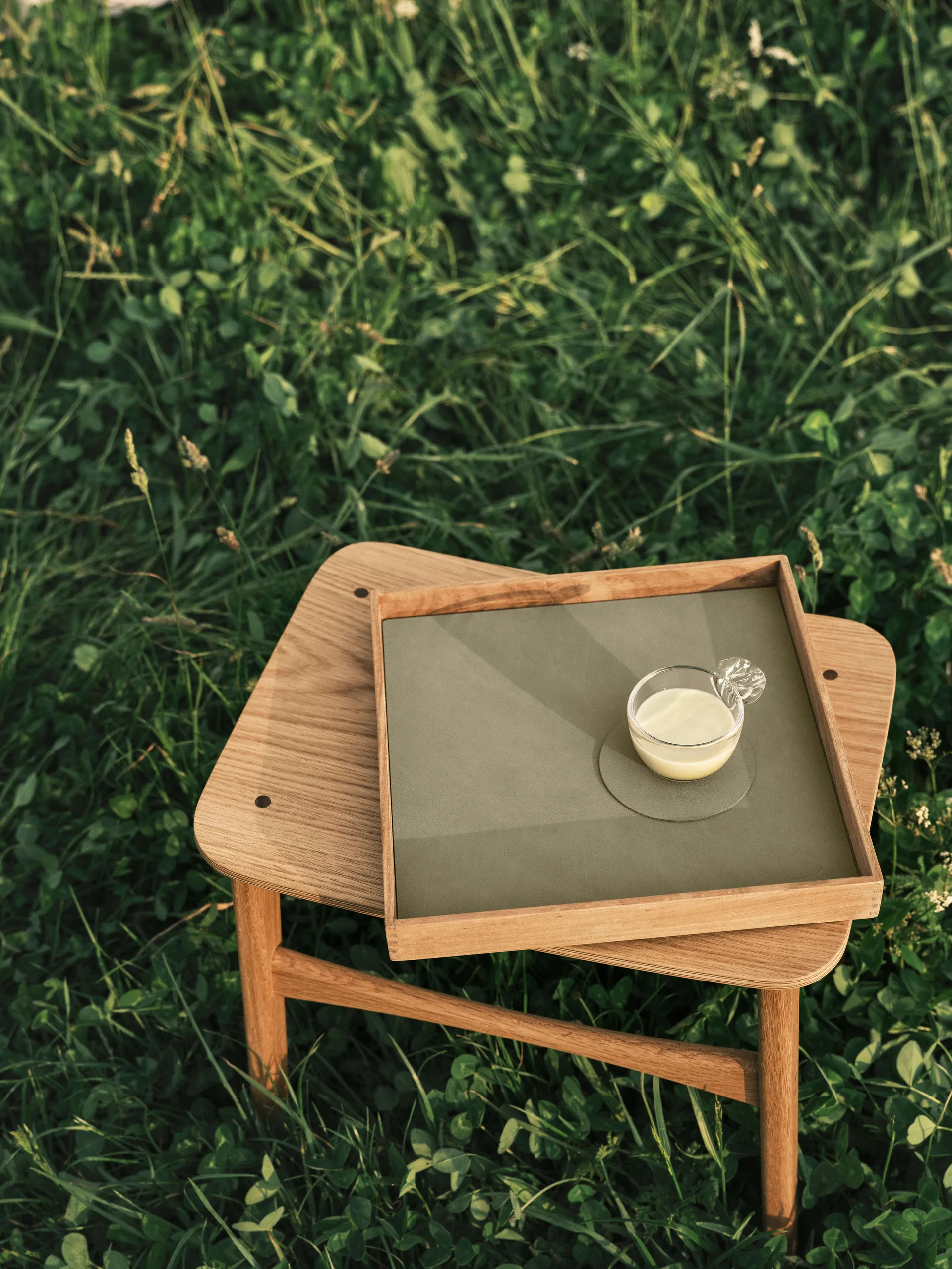 Podkładka pod szklankę Nupo Circle, Herbal dust LIND DNA