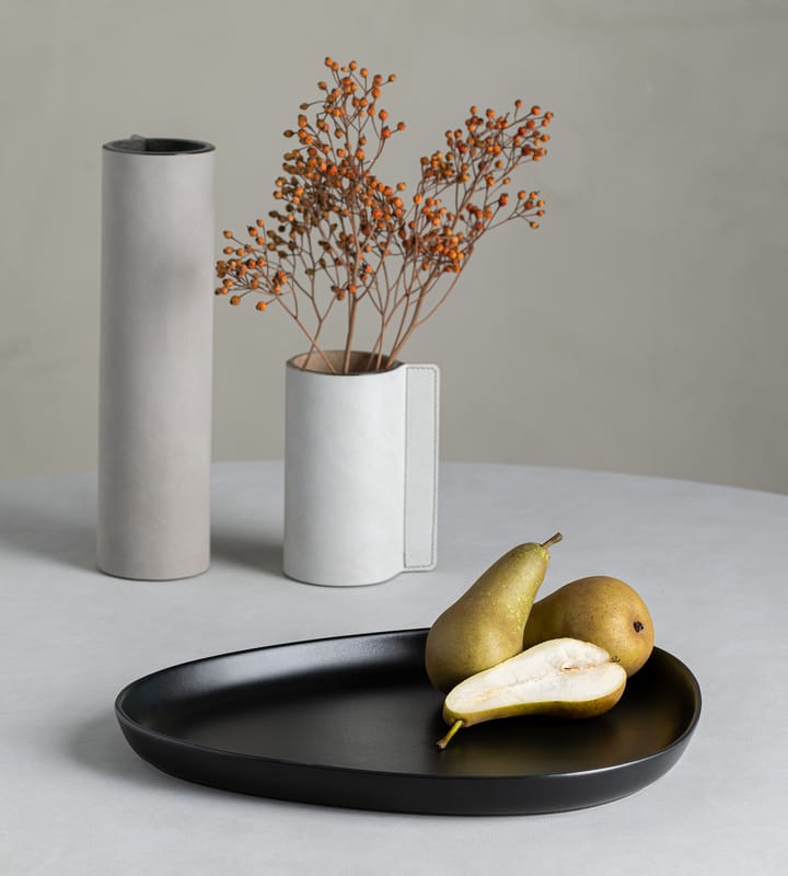 Półmisek do serwowania Curve Stoneware 30x35 cm, Black LIND DNA