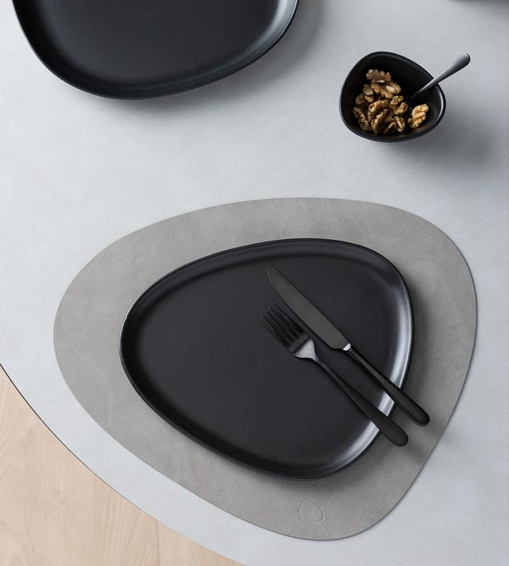 Talerz Curve Stoneware 26x30 cm, Black LIND DNA