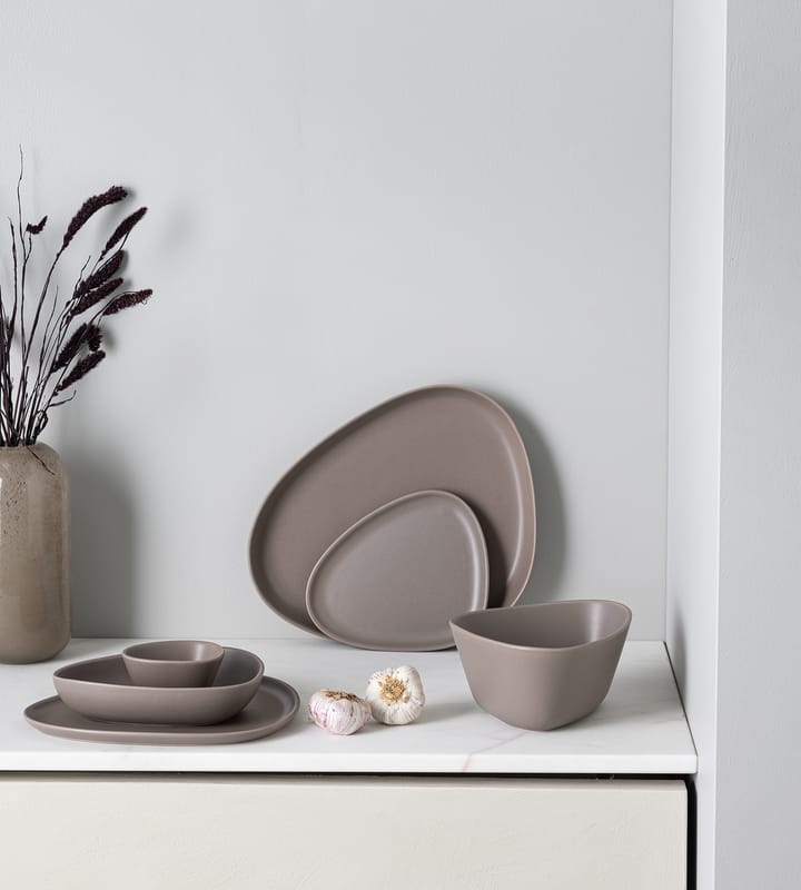 Talerz Curve Stoneware 26x30 cm, Ciepła szarość LIND DNA