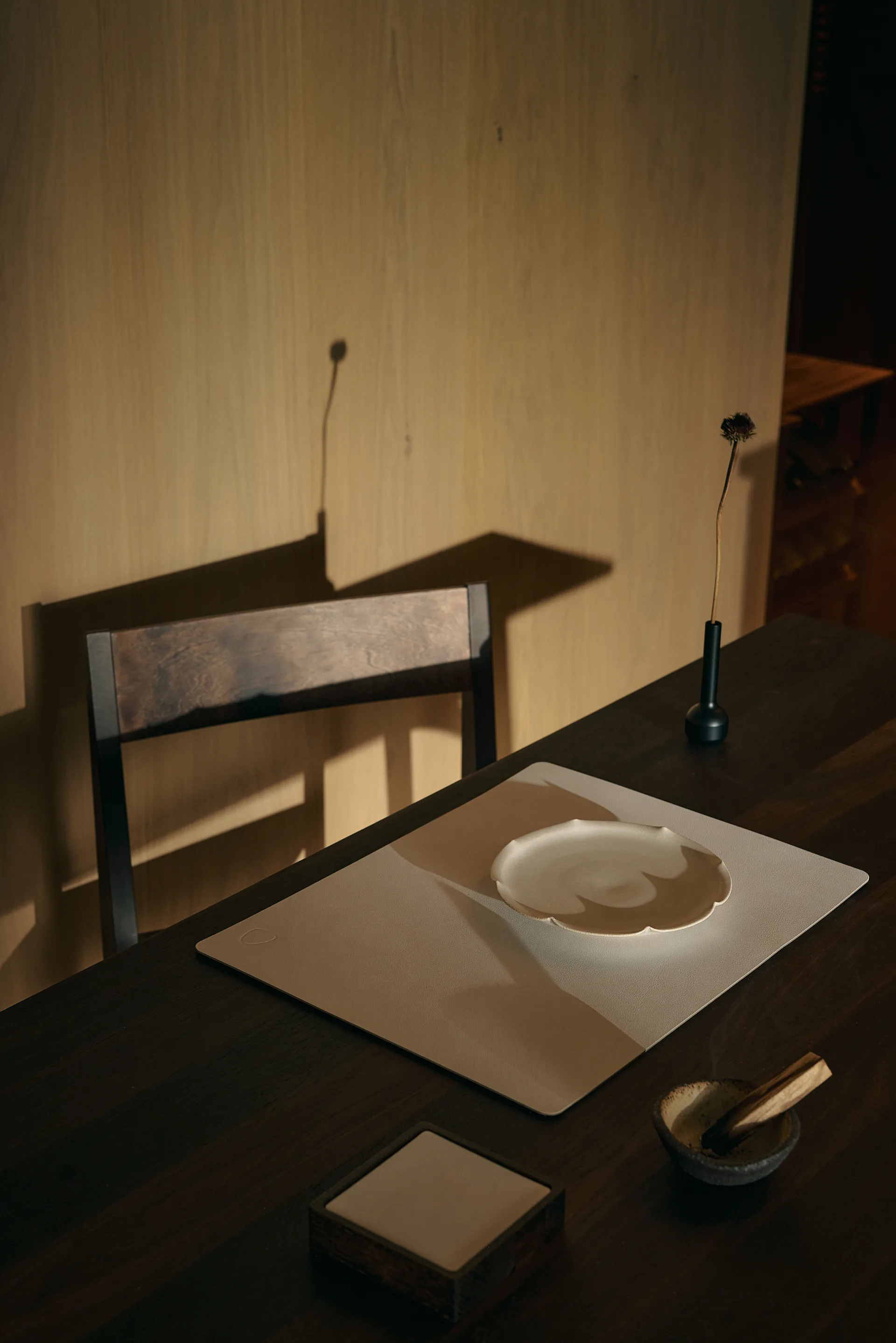 Wood Box pudełko na podkładki, Smoked-oak, square, S LIND DNA