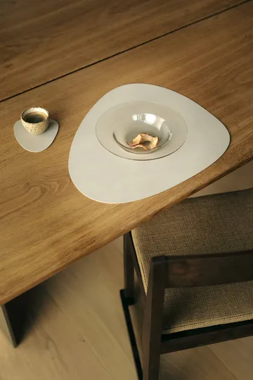 Zestaw podkładek na stół Nupo Curve - Oyster White, 6 szt., 44x37 cm - LIND DNA