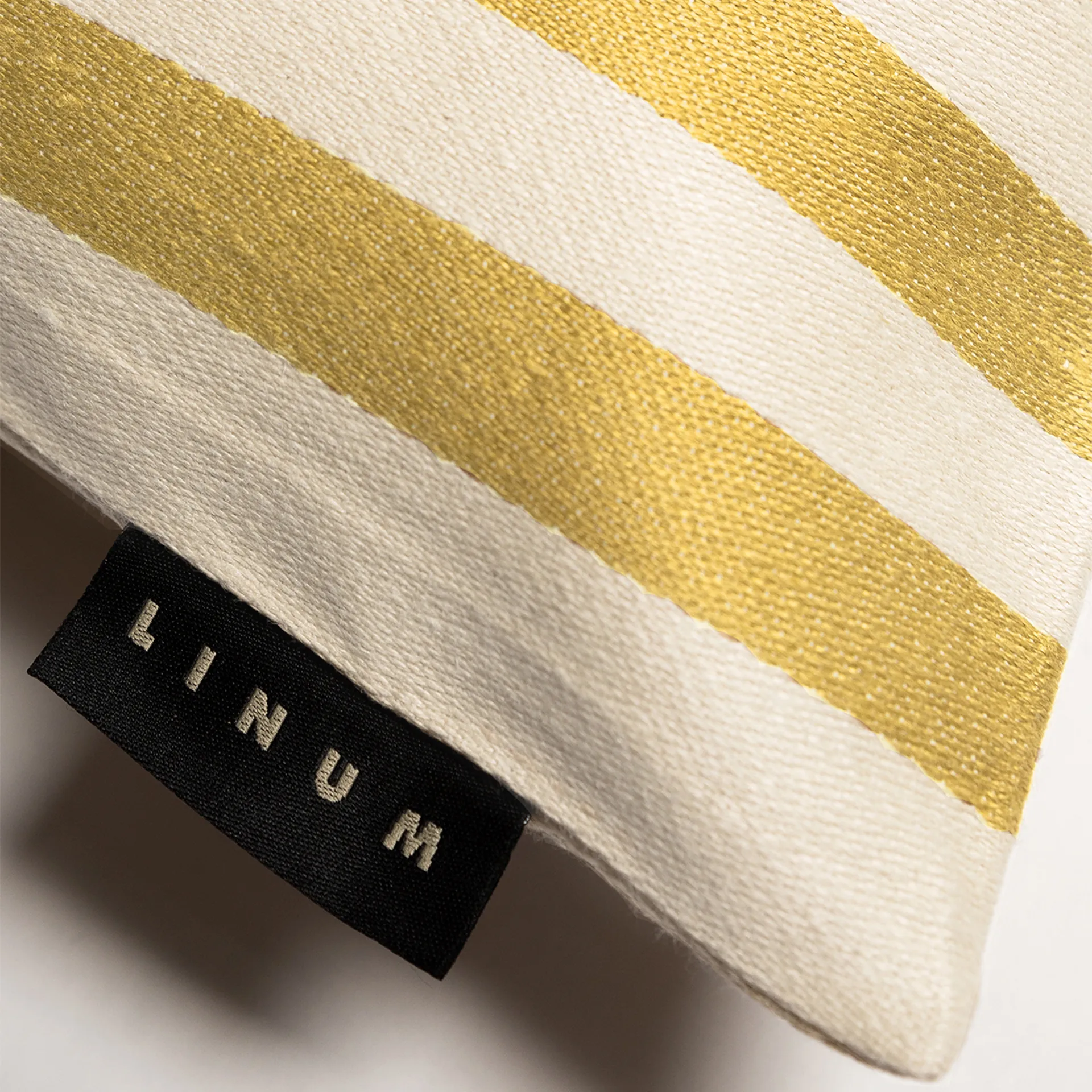 Poszewka na poduszkę Amalfi 35x50 cm, Słomkowa żółć Linum