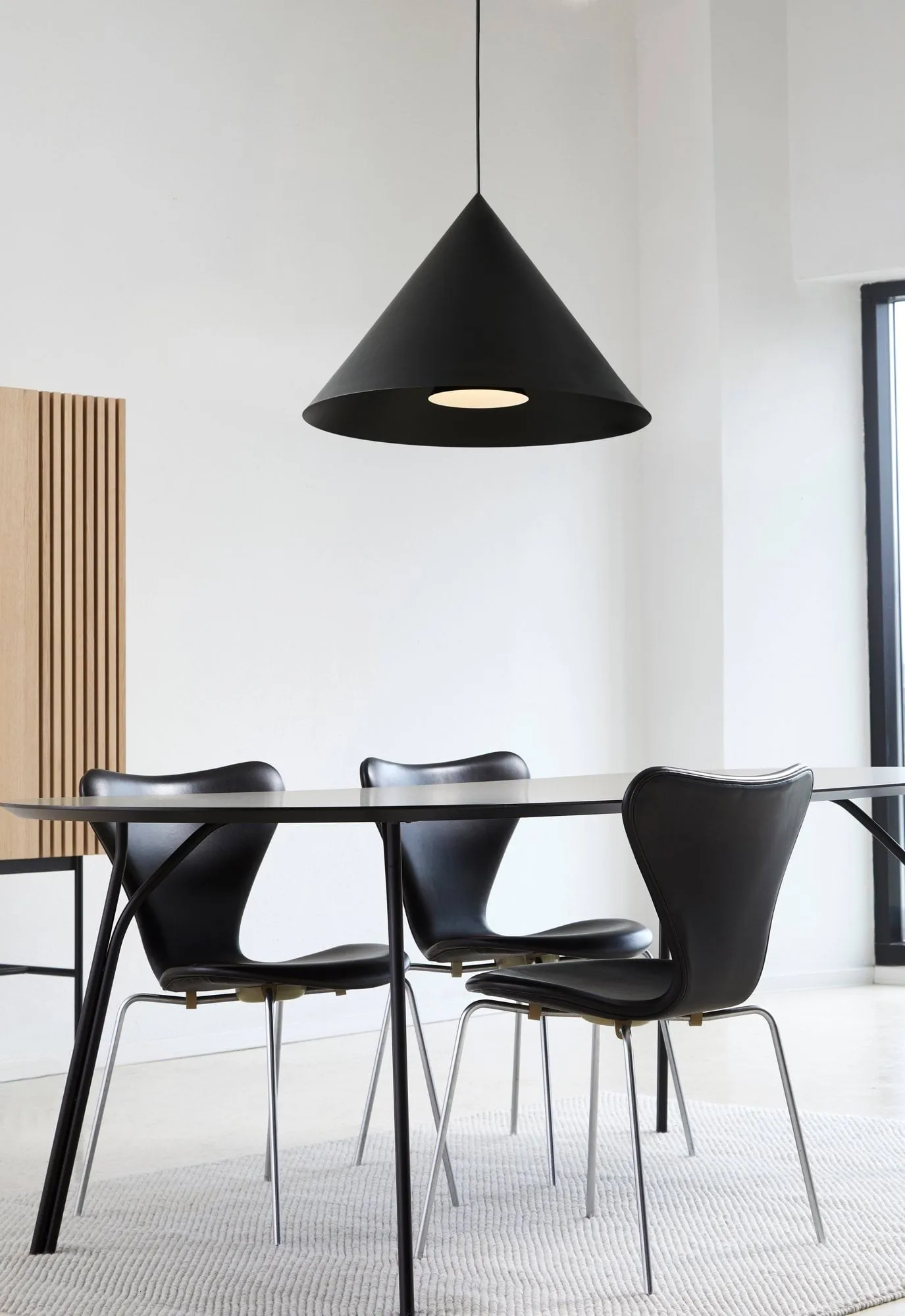 Lampa wisząca Hanzu, Czarny, Ø55 cm Loom Design