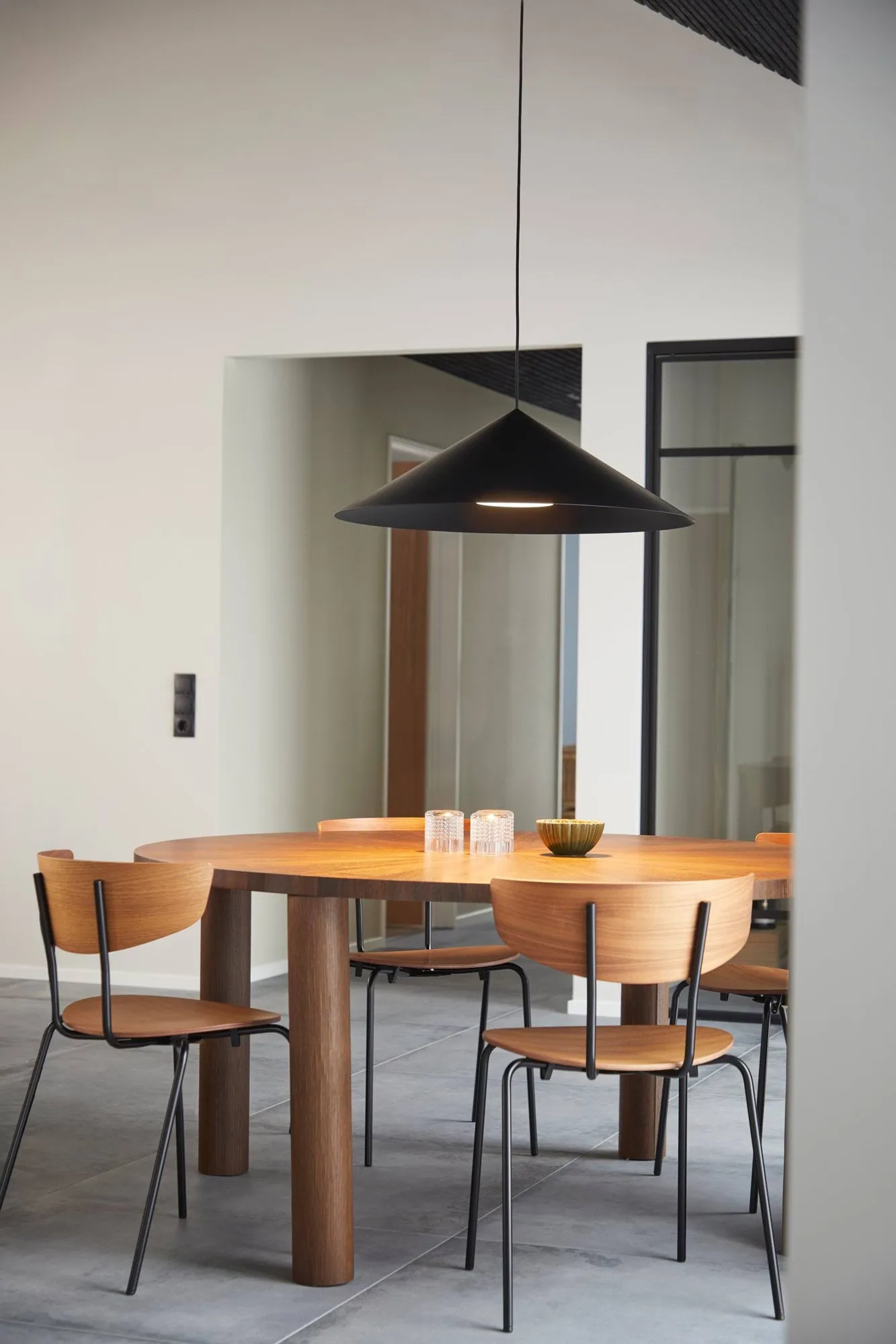 Lampa wisząca Hanzu, Czarny, Ø75 cm Loom Design