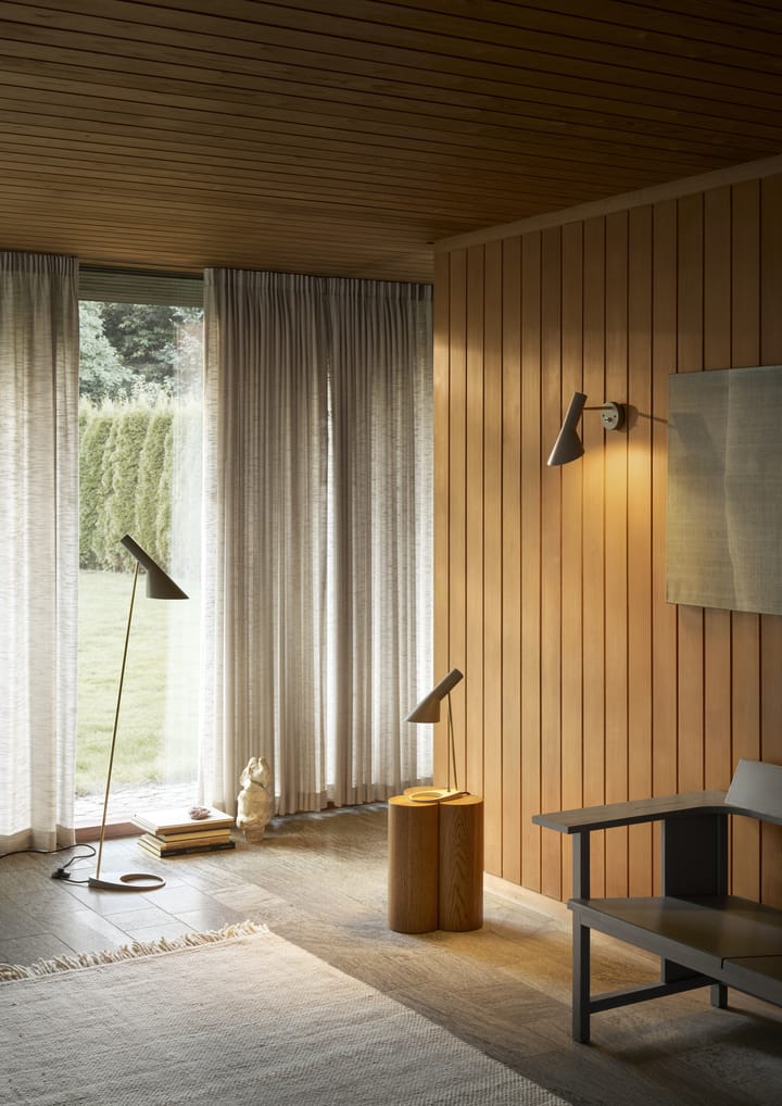 Lampa podłogowa AJ, Brass-warm grey Louis Poulsen