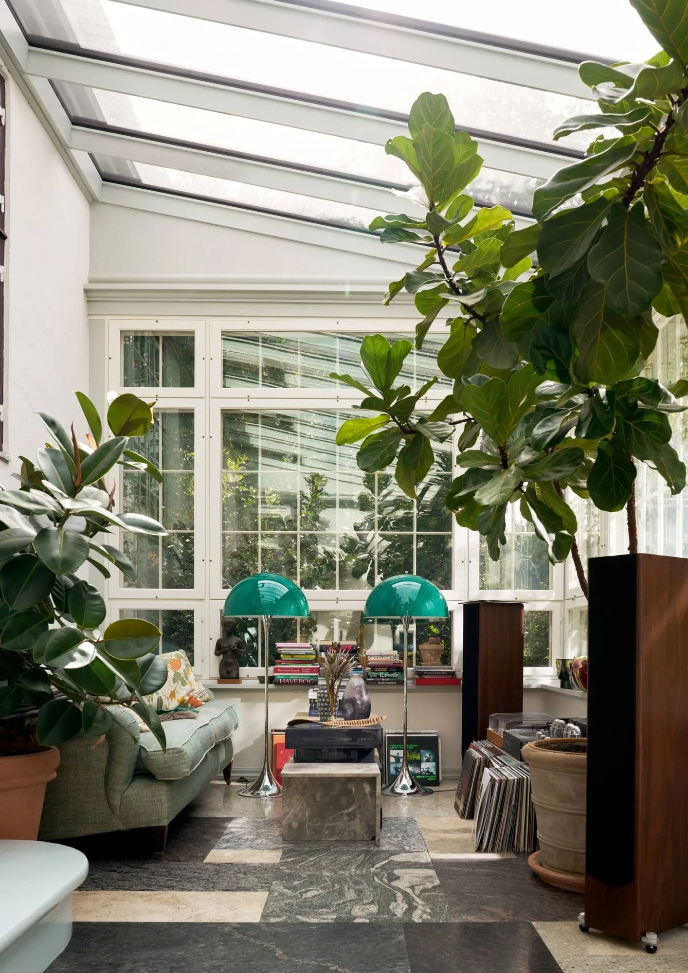Lampa podłogowa Panthella 500, Original opal green Louis Poulsen