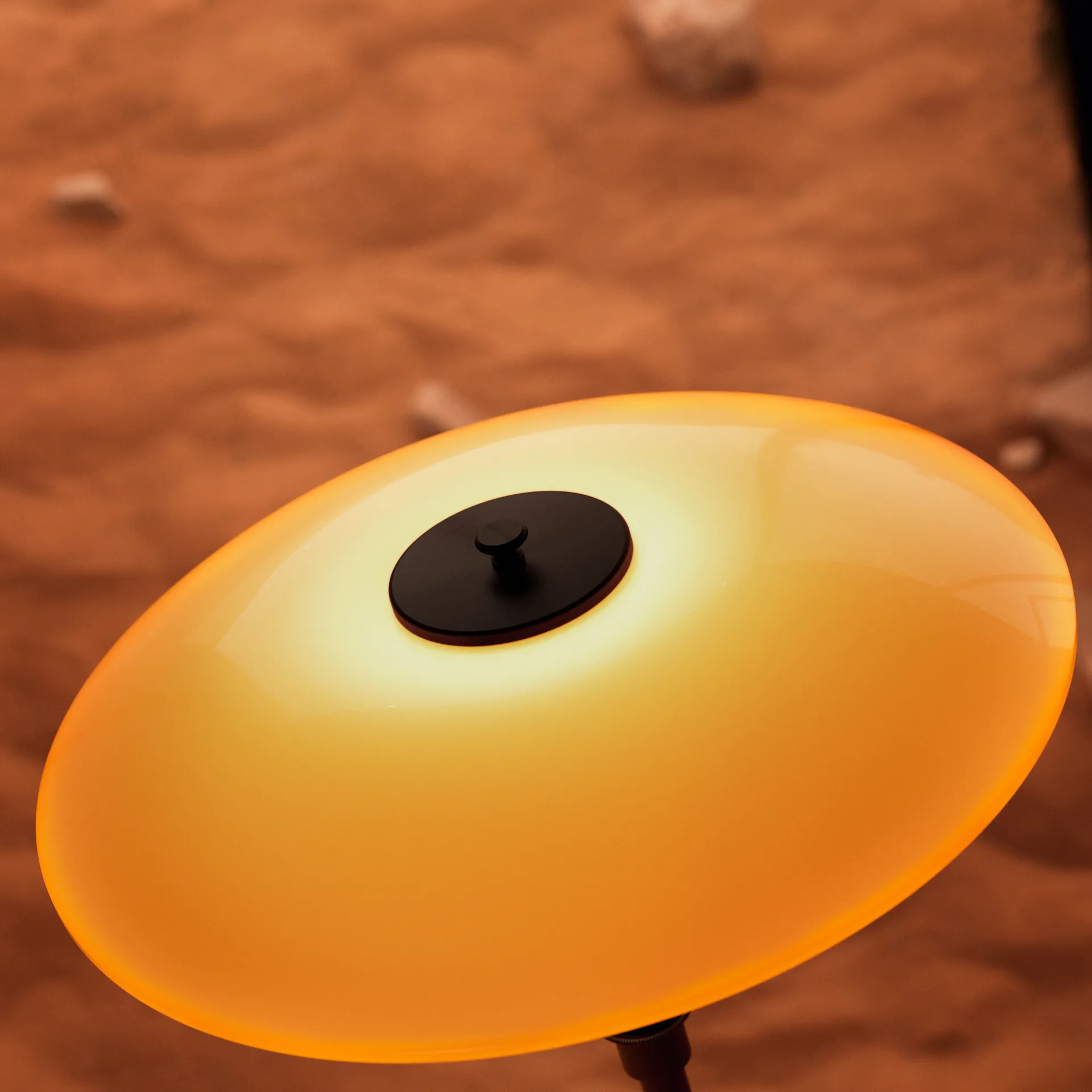 Lampa podłogowa PH 3½-2½ Centenary Edition, Amber-opal white Louis Poulsen