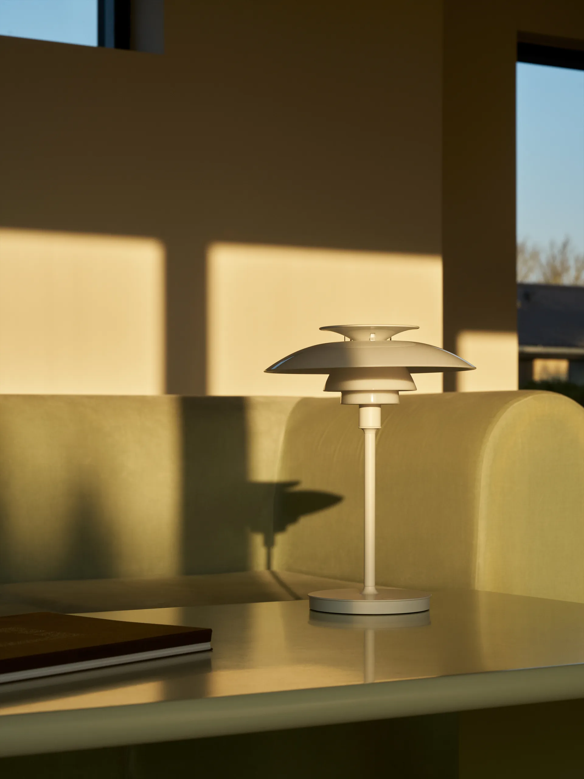 Lampa przenośna PH 80, Biały opal, biały Louis Poulsen