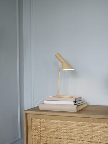 Lampa stołowa AJ MINI - Warm sand - Louis Poulsen