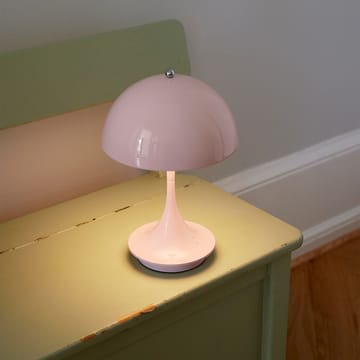 Lampa stołowa Panthella 160 portable - Jasny róż - Louis Poulsen