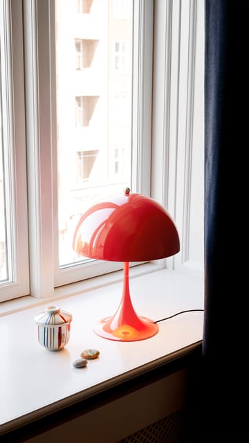 Lampa stołowa Panthella MINI - Koral - Louis Poulsen
