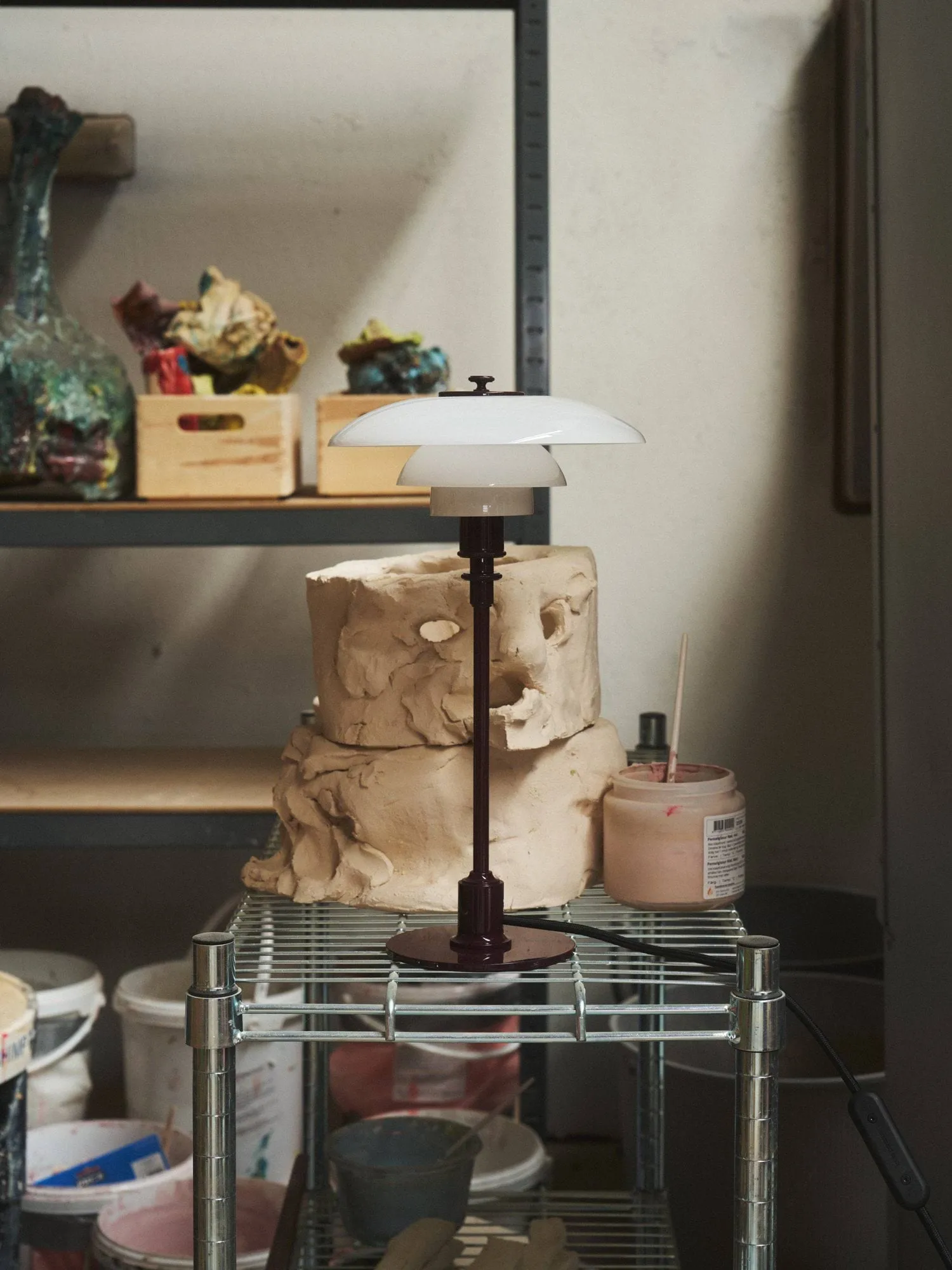 Lampa stołowa PH 2/1, Błyszczący burgund Louis Poulsen