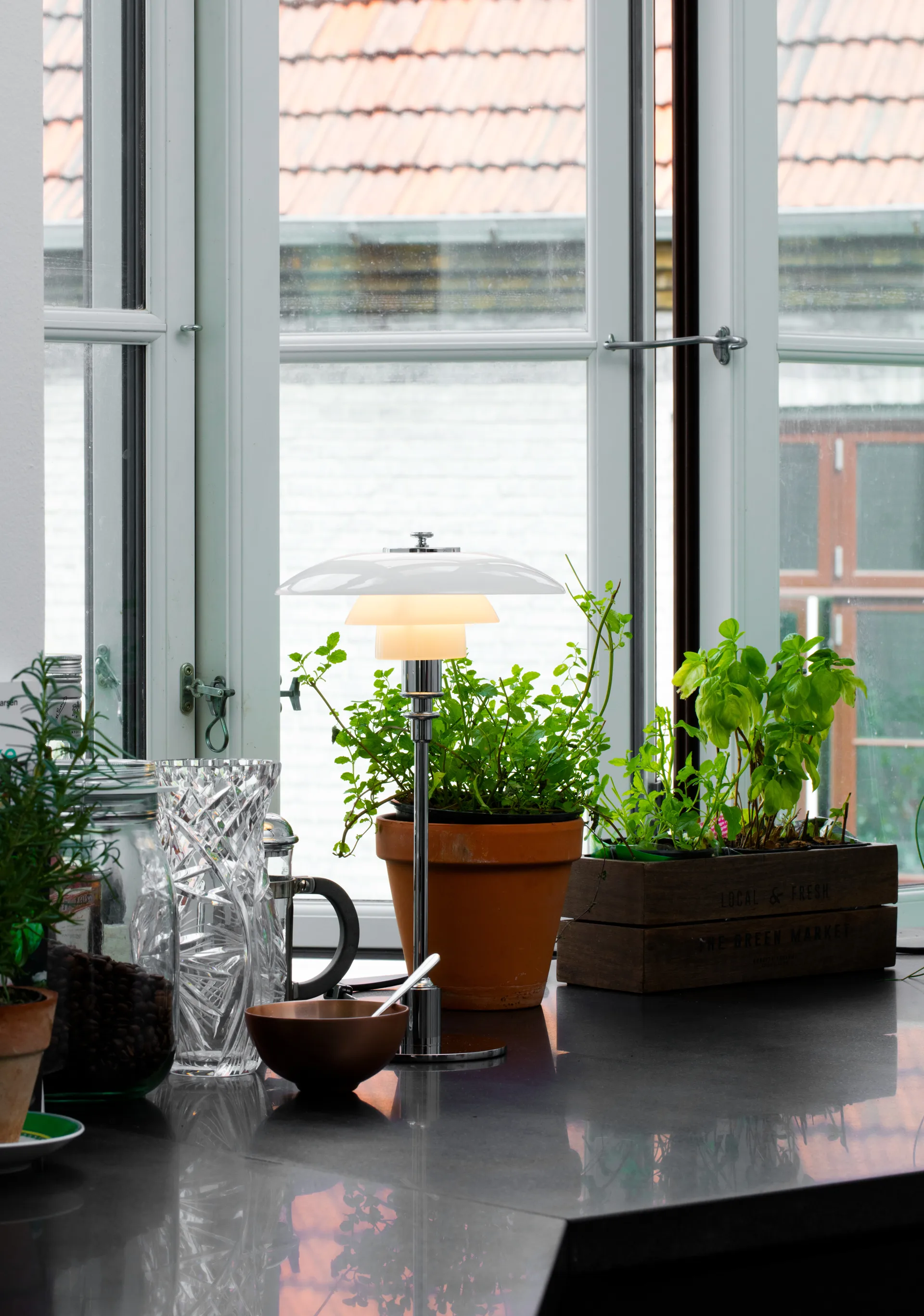 Lampa stołowa PH 2/1, Chrom Louis Poulsen