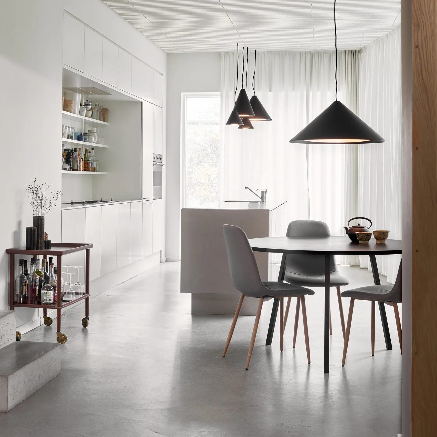 Lampa wisząca Keglen Ø65 cm, Czarny Louis Poulsen