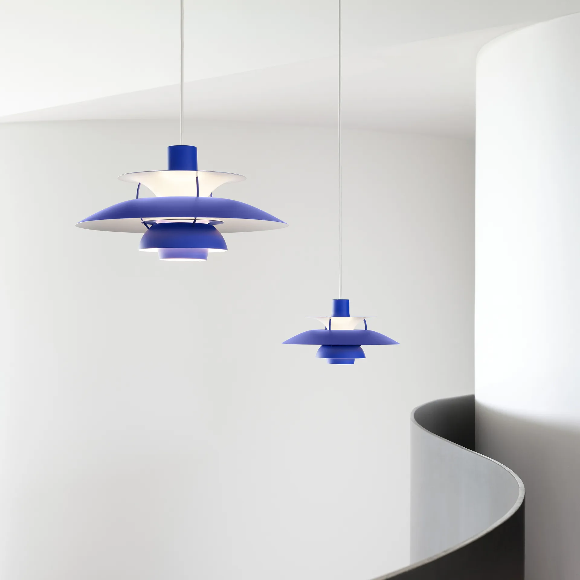 Lampa wisząca PH 5, Ø500, Niebieski Louis Poulsen