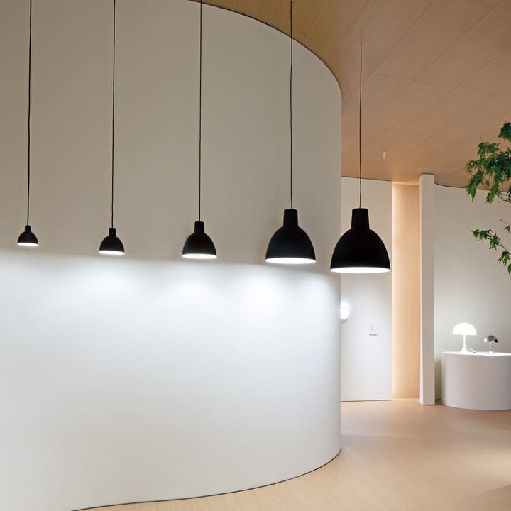 Lampa wisząca Toldbod 170, Czarny Louis Poulsen