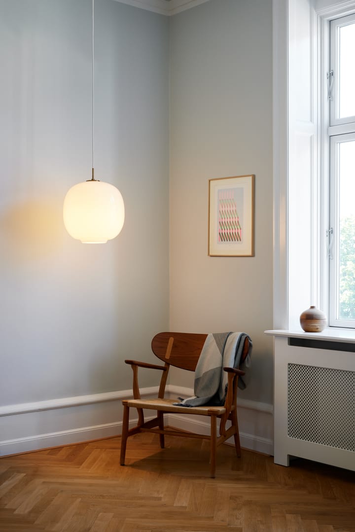 Lampa wisząca VL45 Radiohus Ø17,5 cm, Brass-white opal glass Louis Poulsen